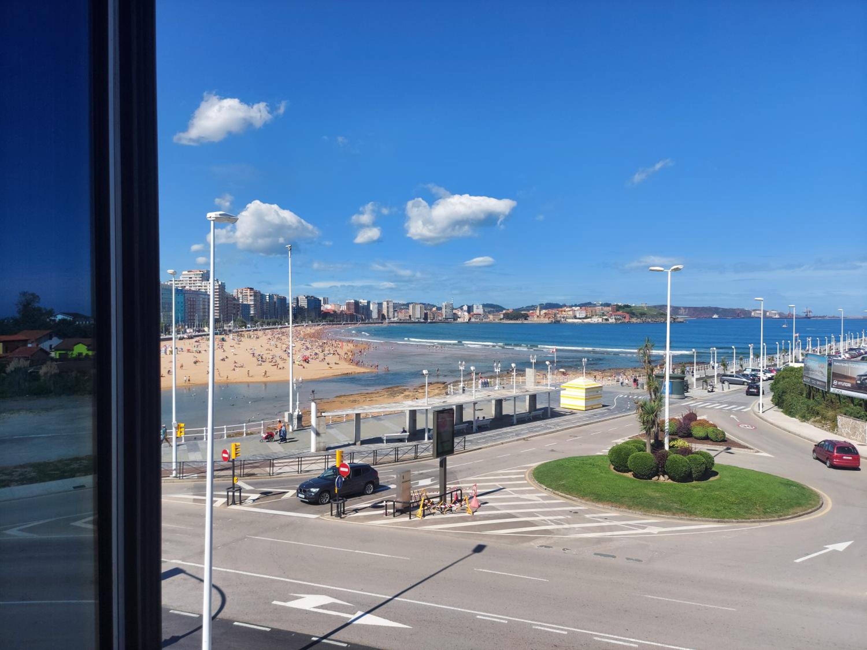 Twin Room with Sea View - Photo 3