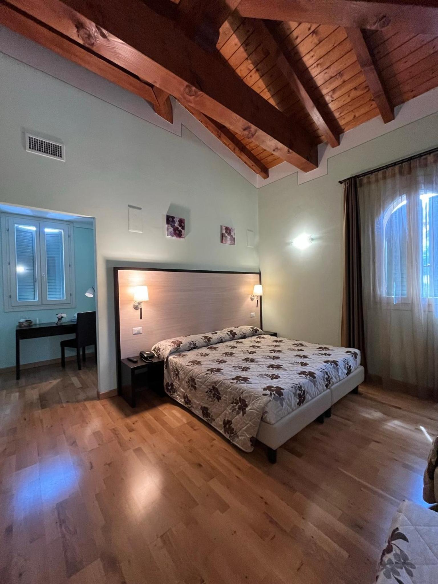 Suite photo 3