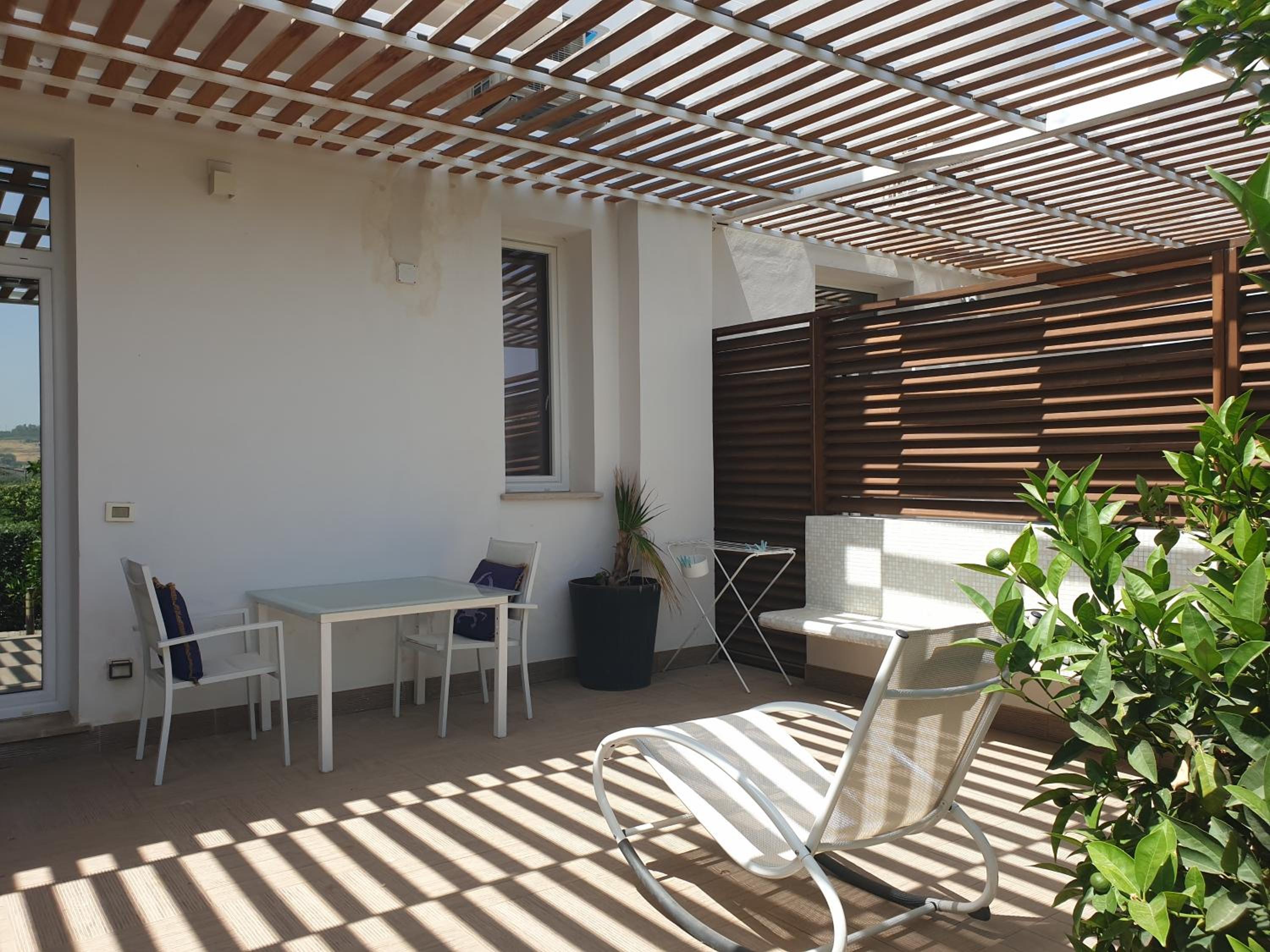 Superior Double or Twin Room with Garden View photo 2