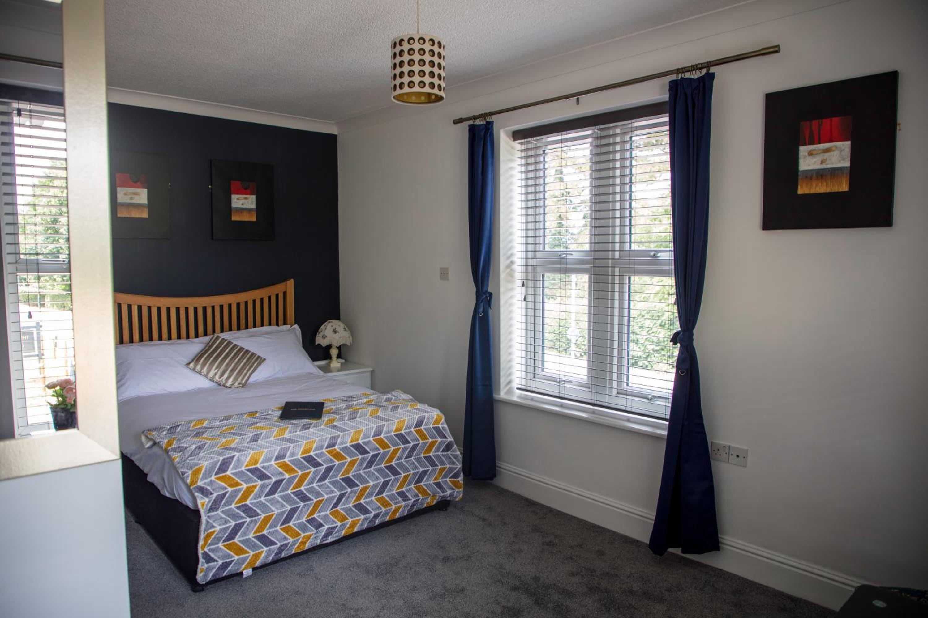 Standard Double Room - Photo 13