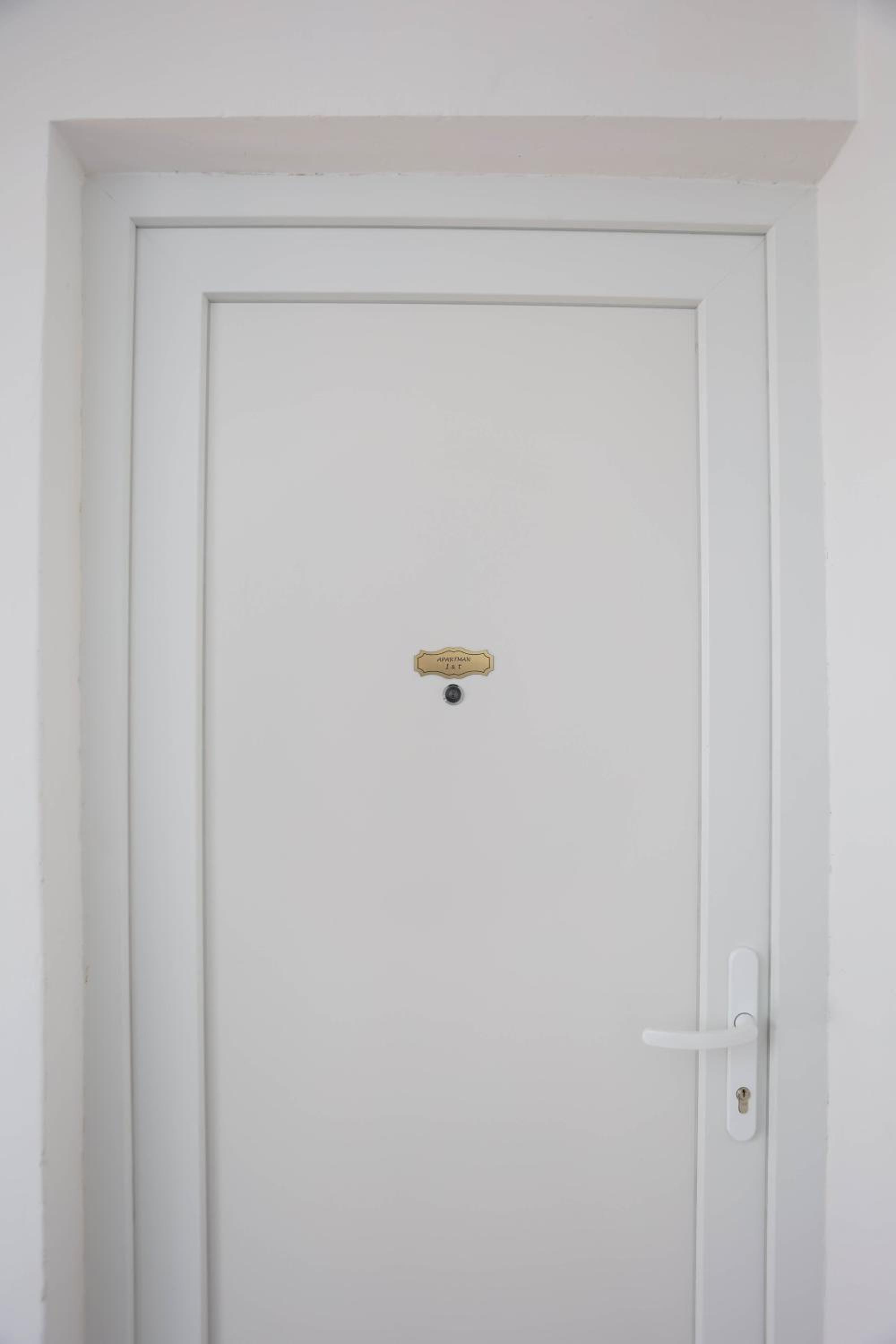 Apartment - Photo 4