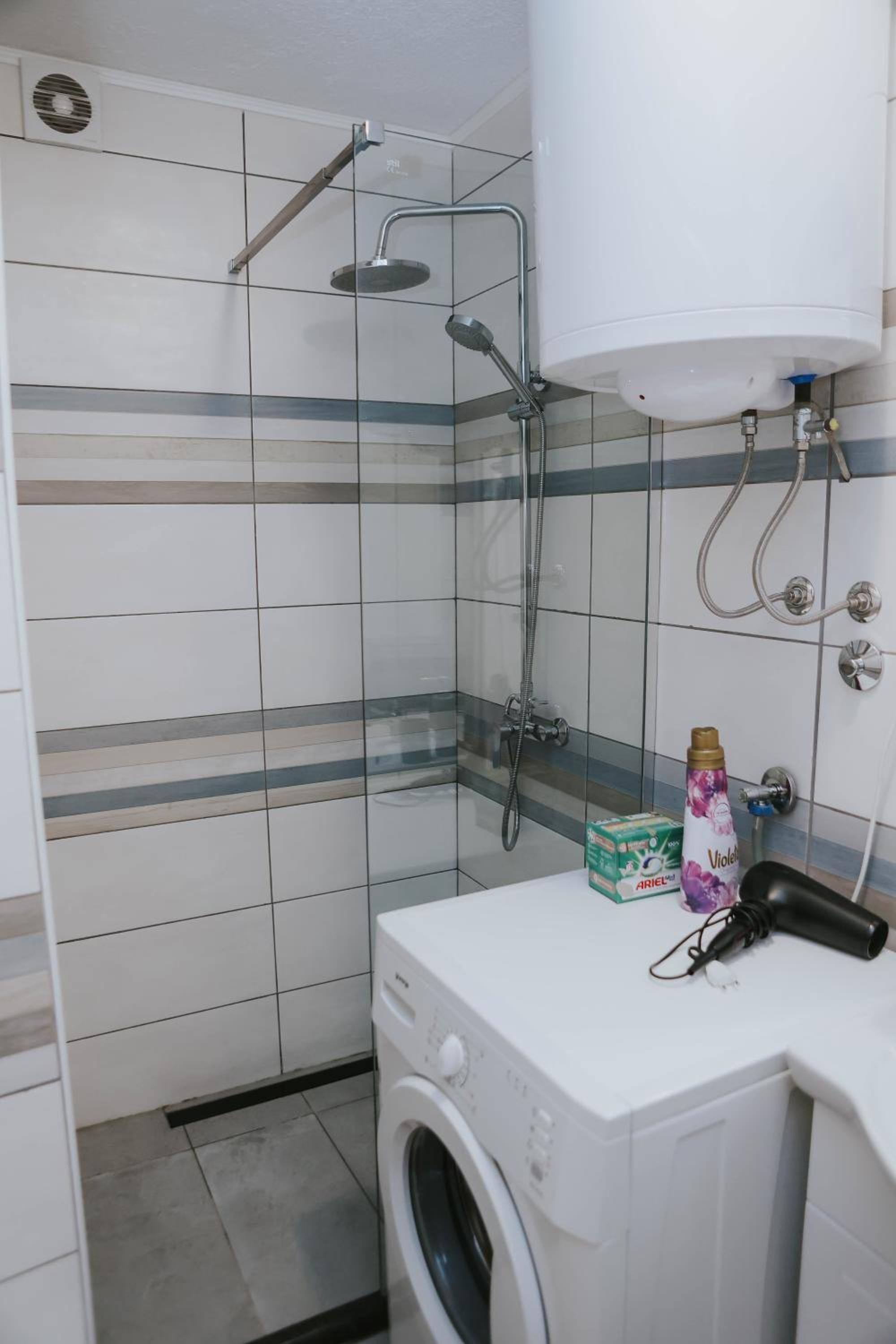 Apartment - Photo 52