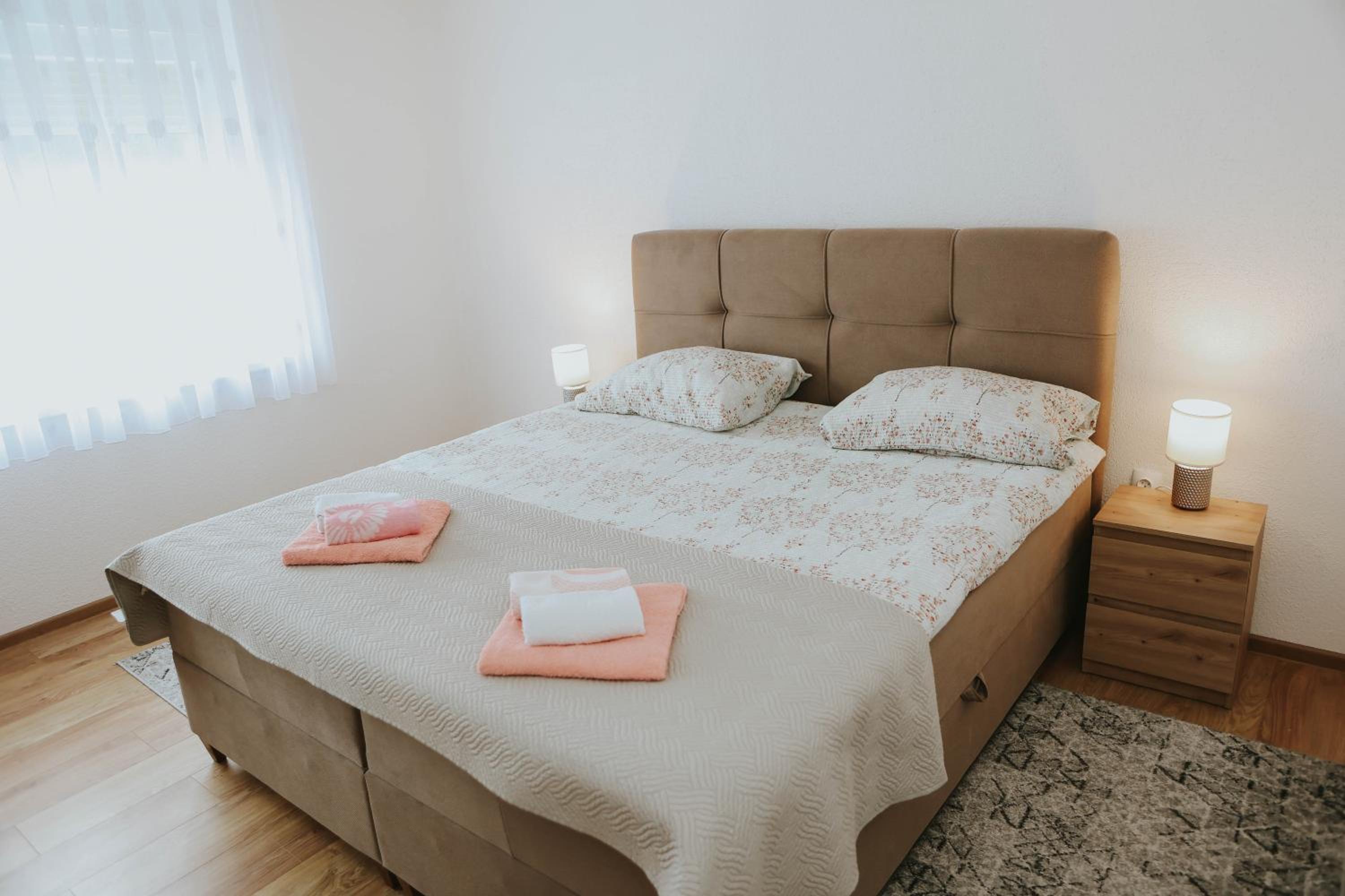 Apartment - Photo 45