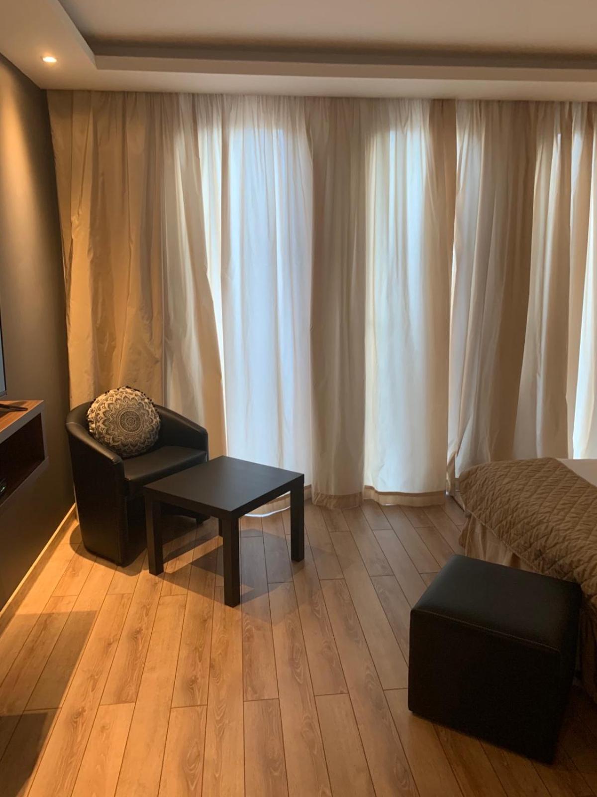 Double Room - Photo 6