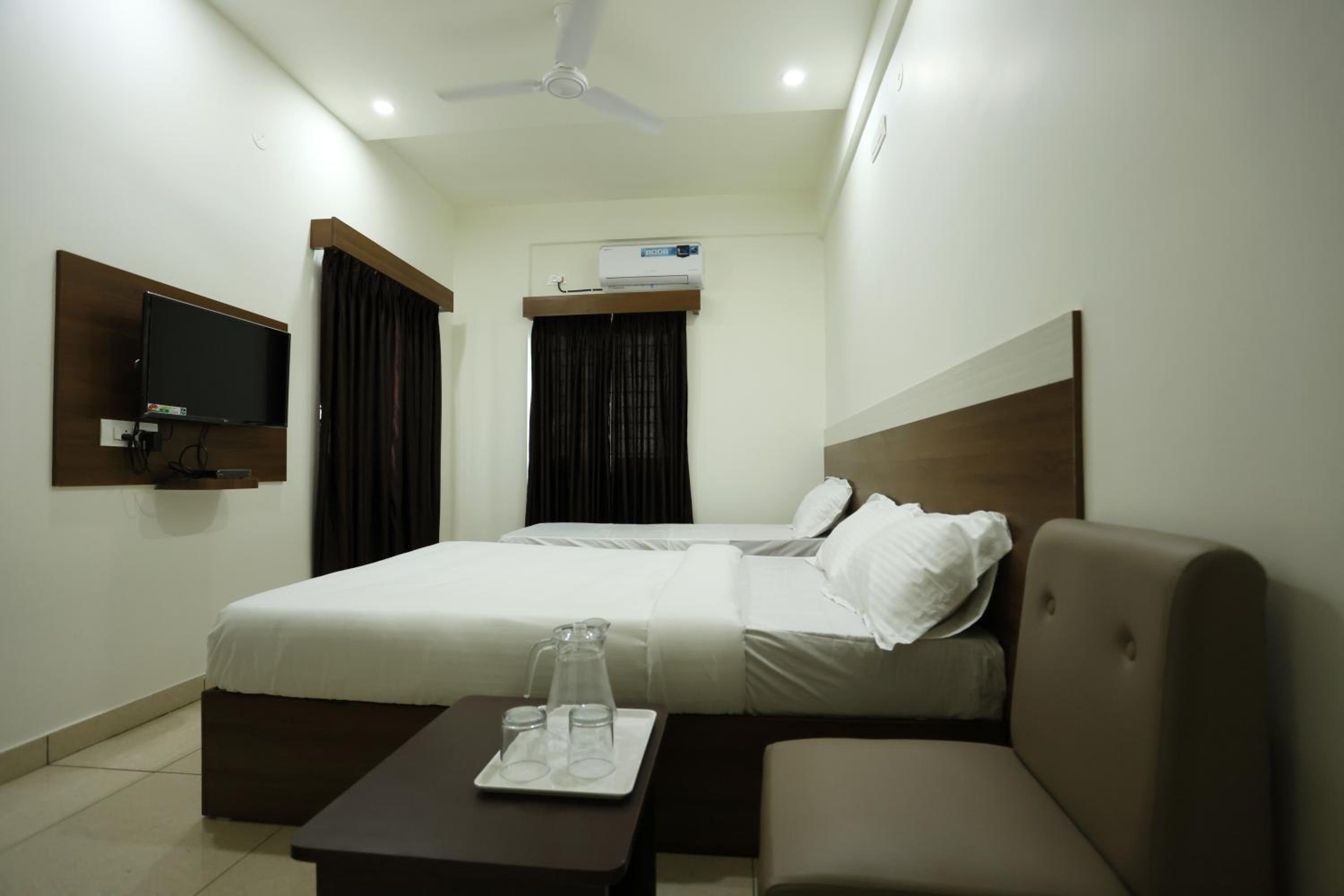 Deluxe Quadruple Room