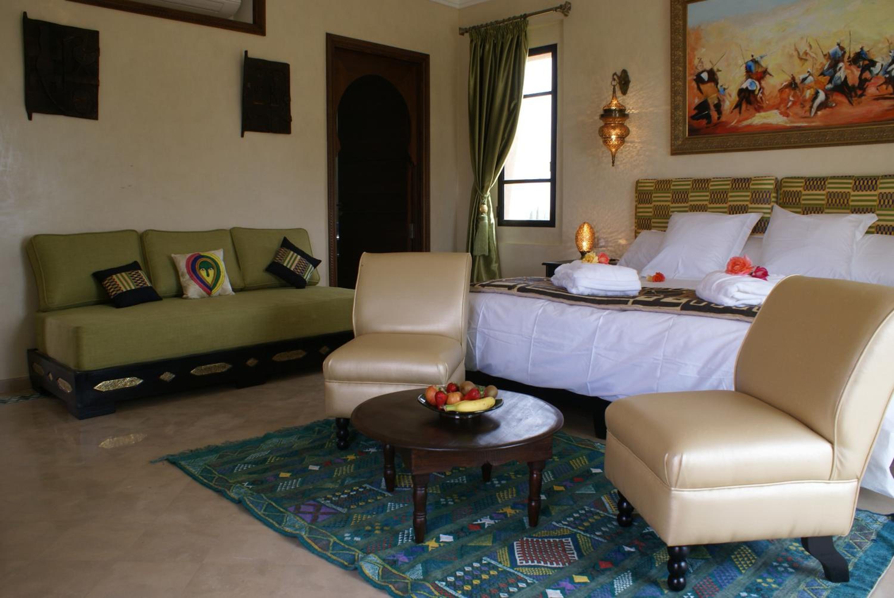 Junior Suite with Pool View photo 2