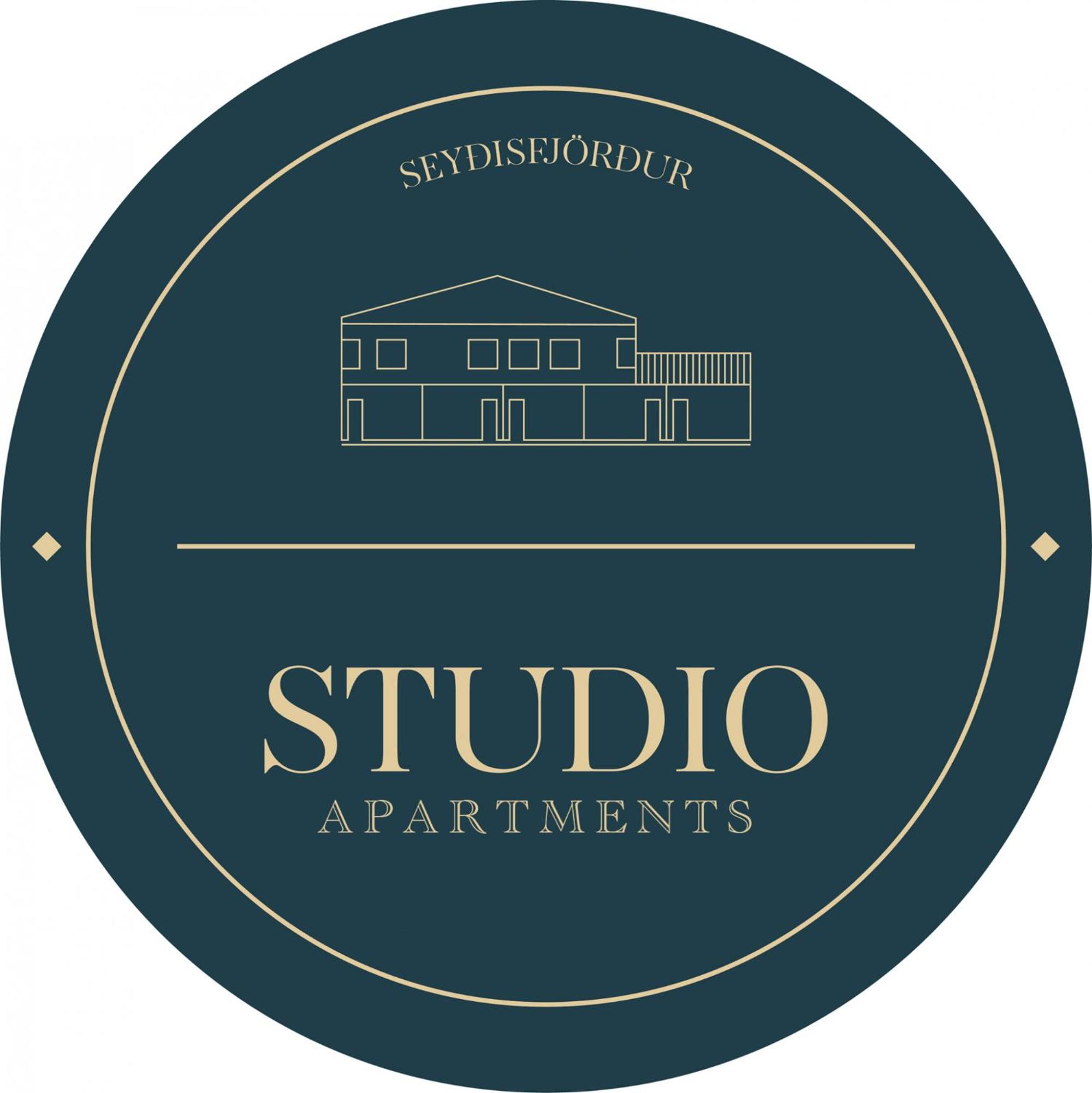 Standard Studio photo 3