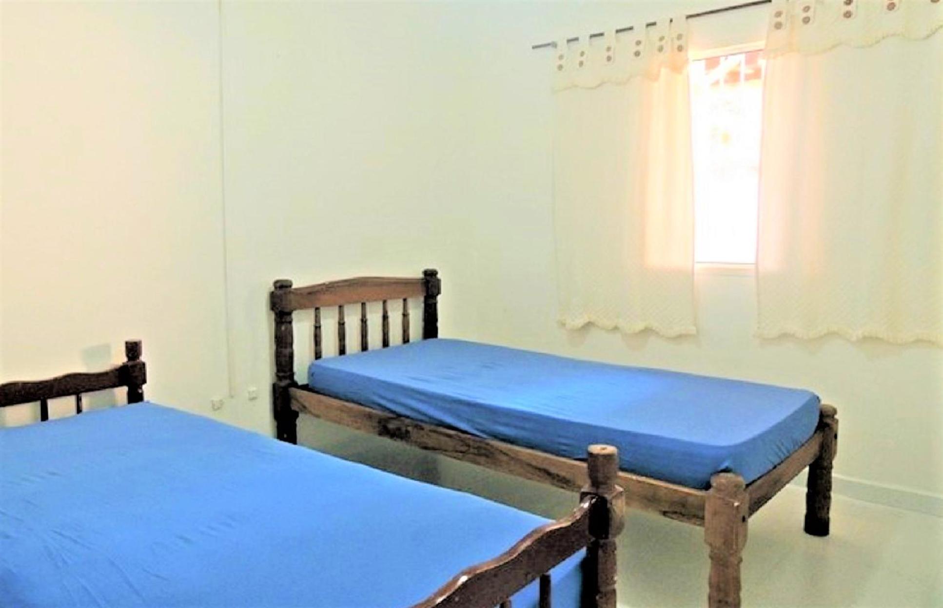 Four-Bedroom House photo 3