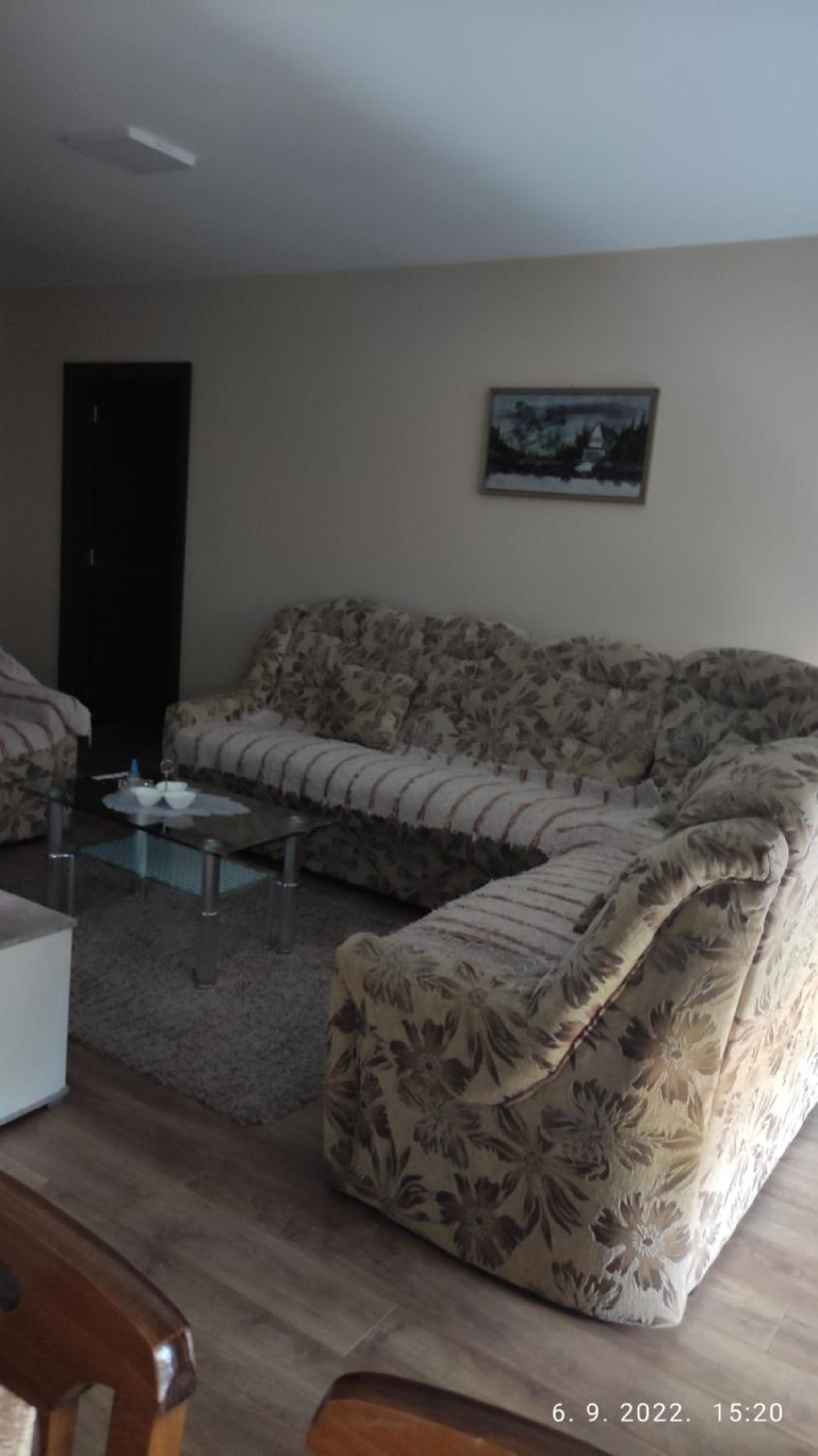 One-Bedroom Apartment photo 3