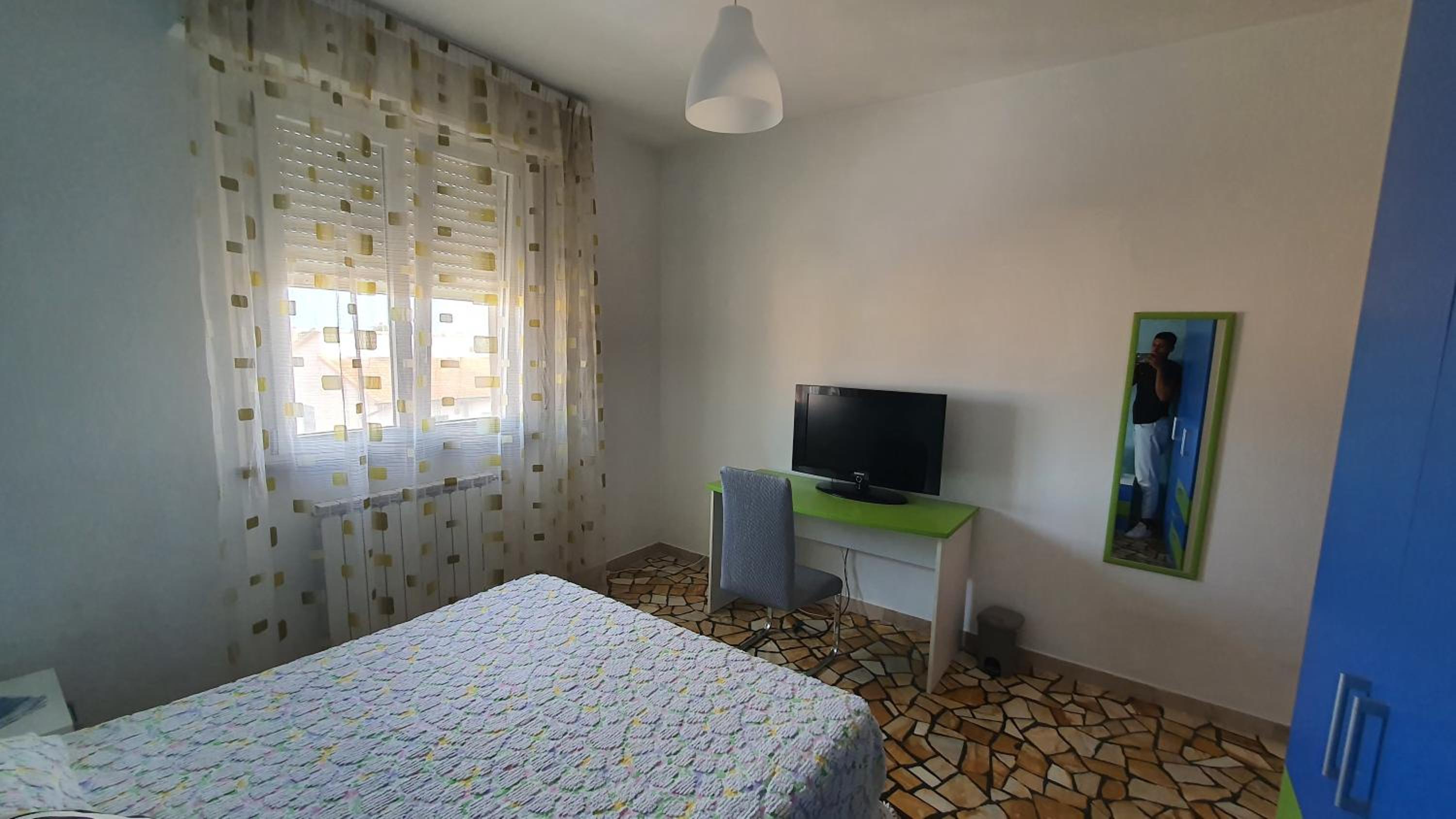 Standard Double Room with Shared Bathroom photo 1