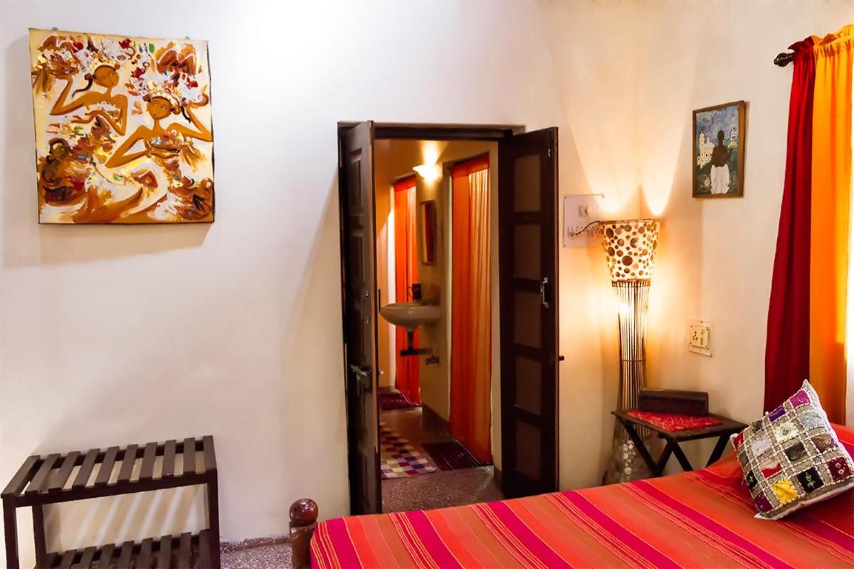 Standard Double or Twin Room photo 3