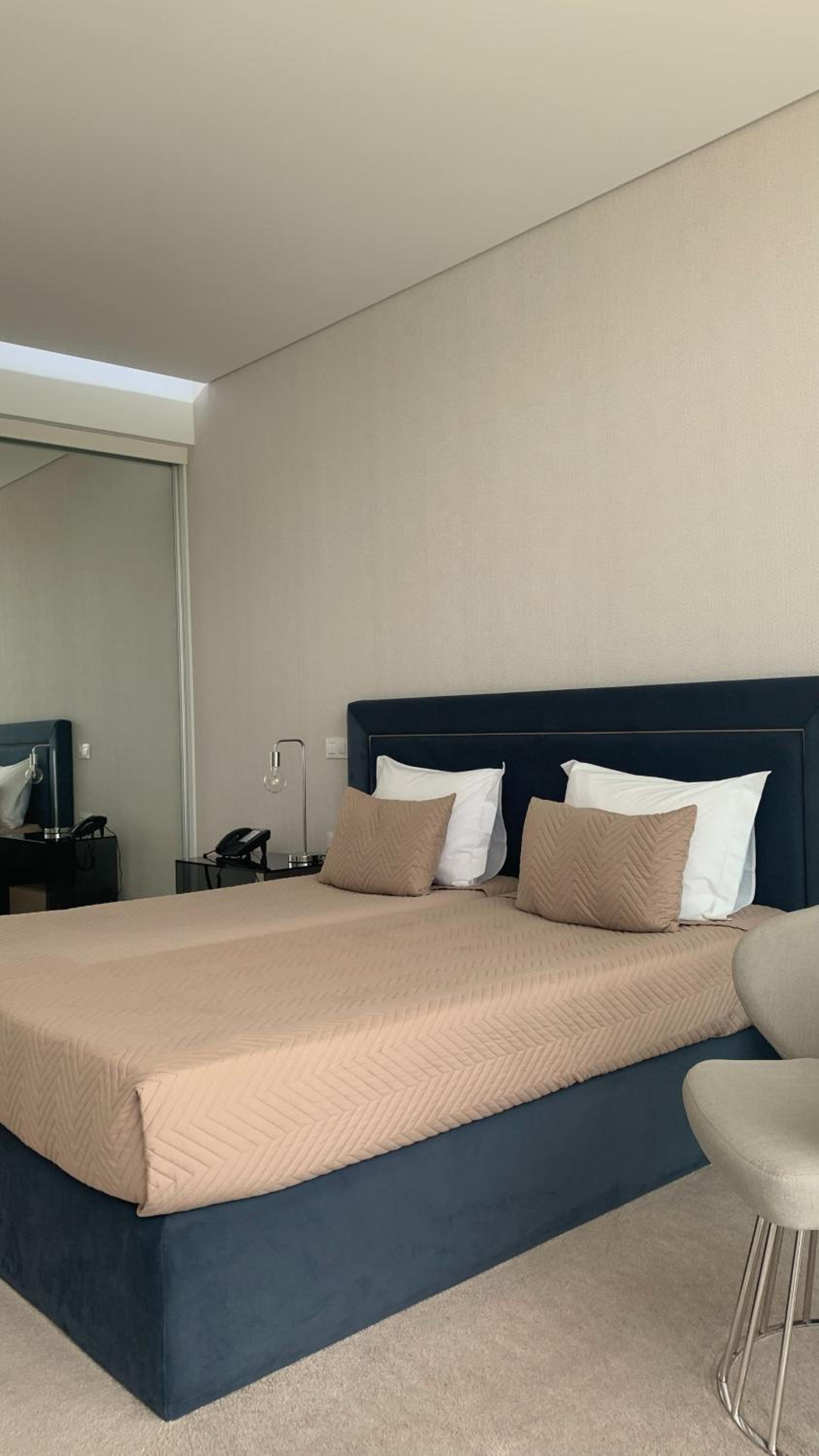 Twin Room with Balcony - Photo 1