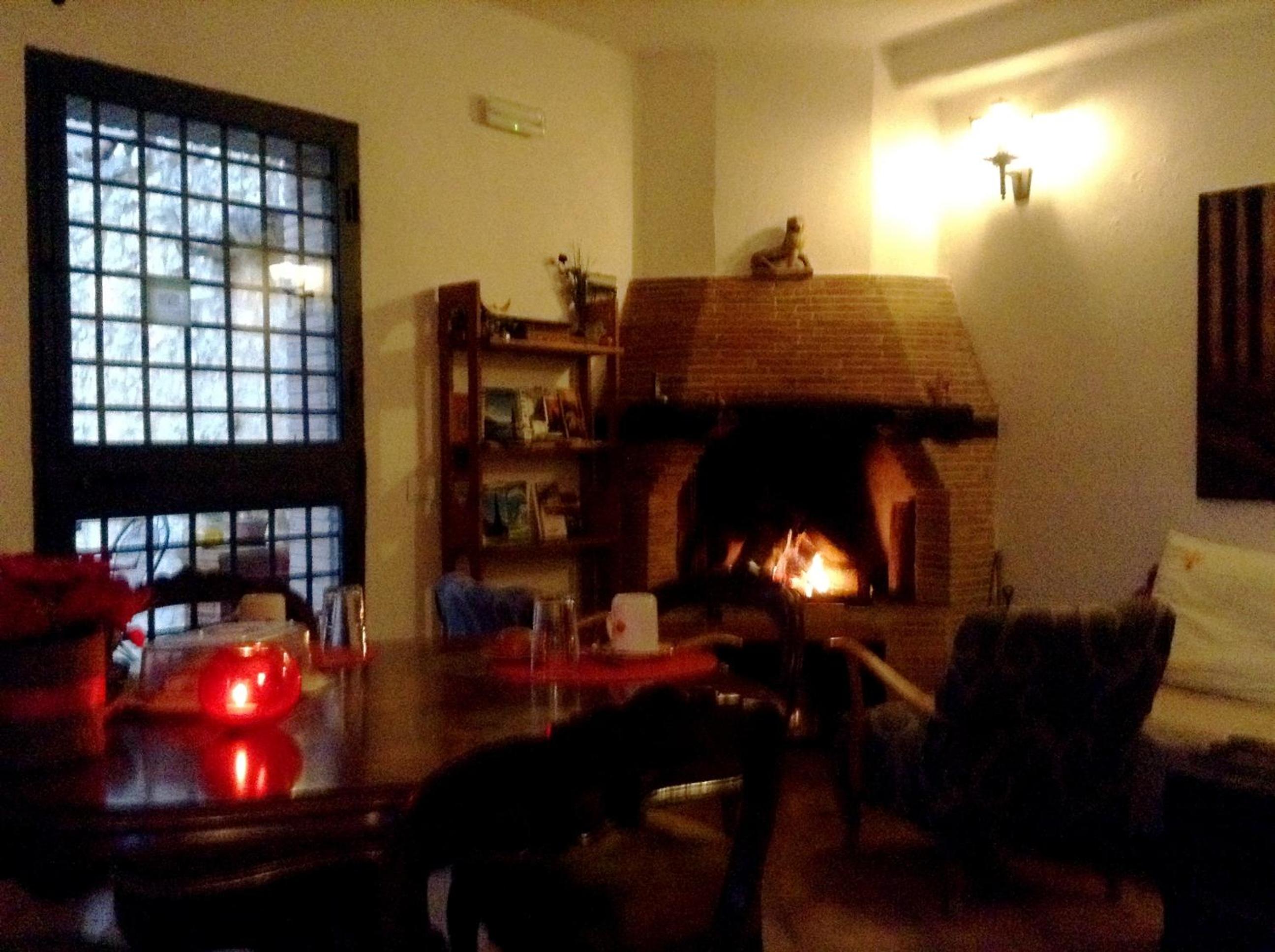 Two-Bedroom Apartment with Terrace - Photo 2