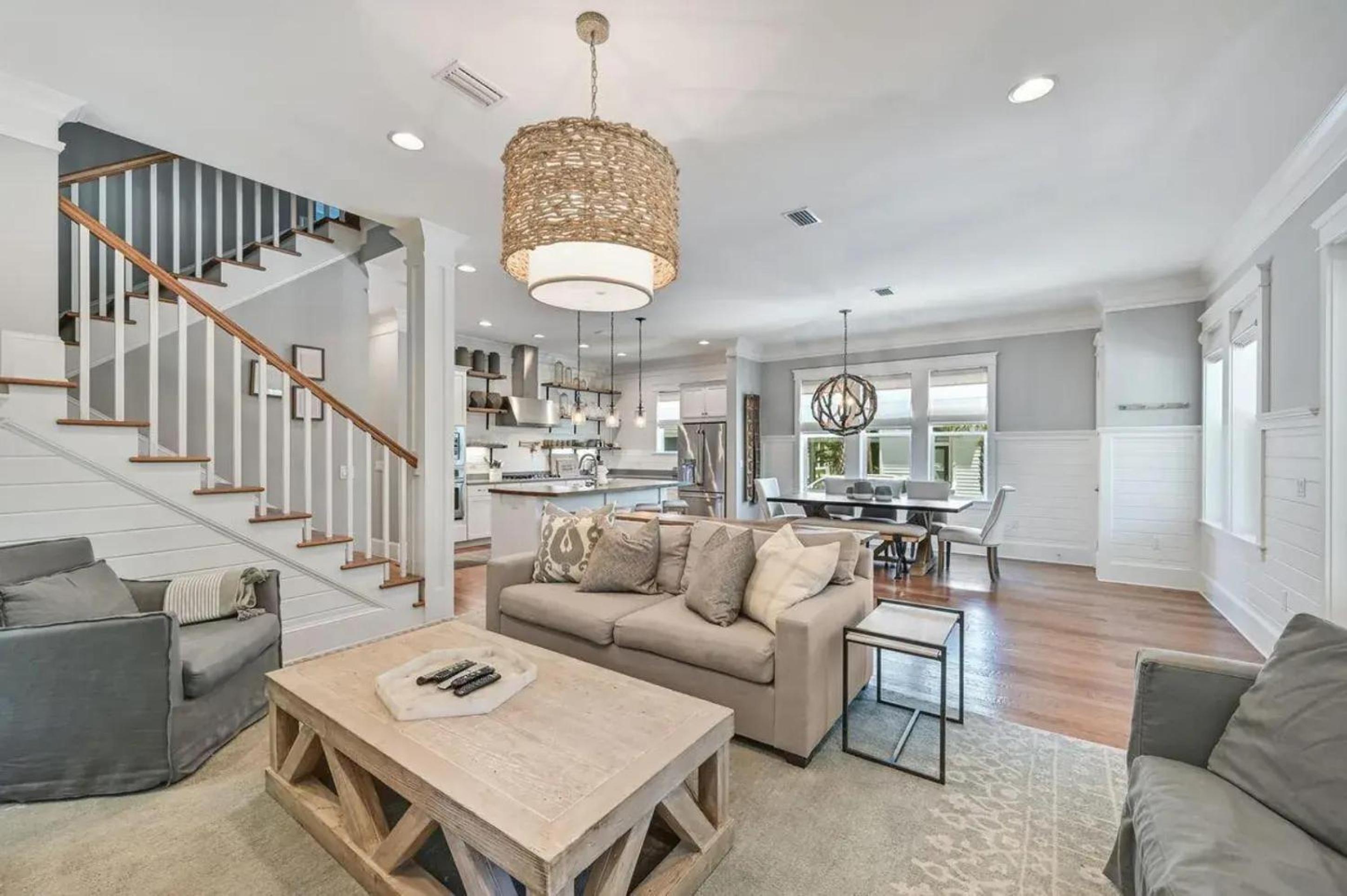 Three-Bedroom House photo 1