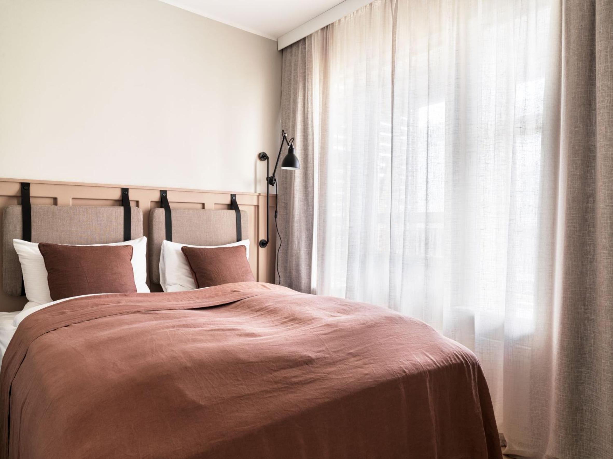 Luxury One-Bedroom Apartment