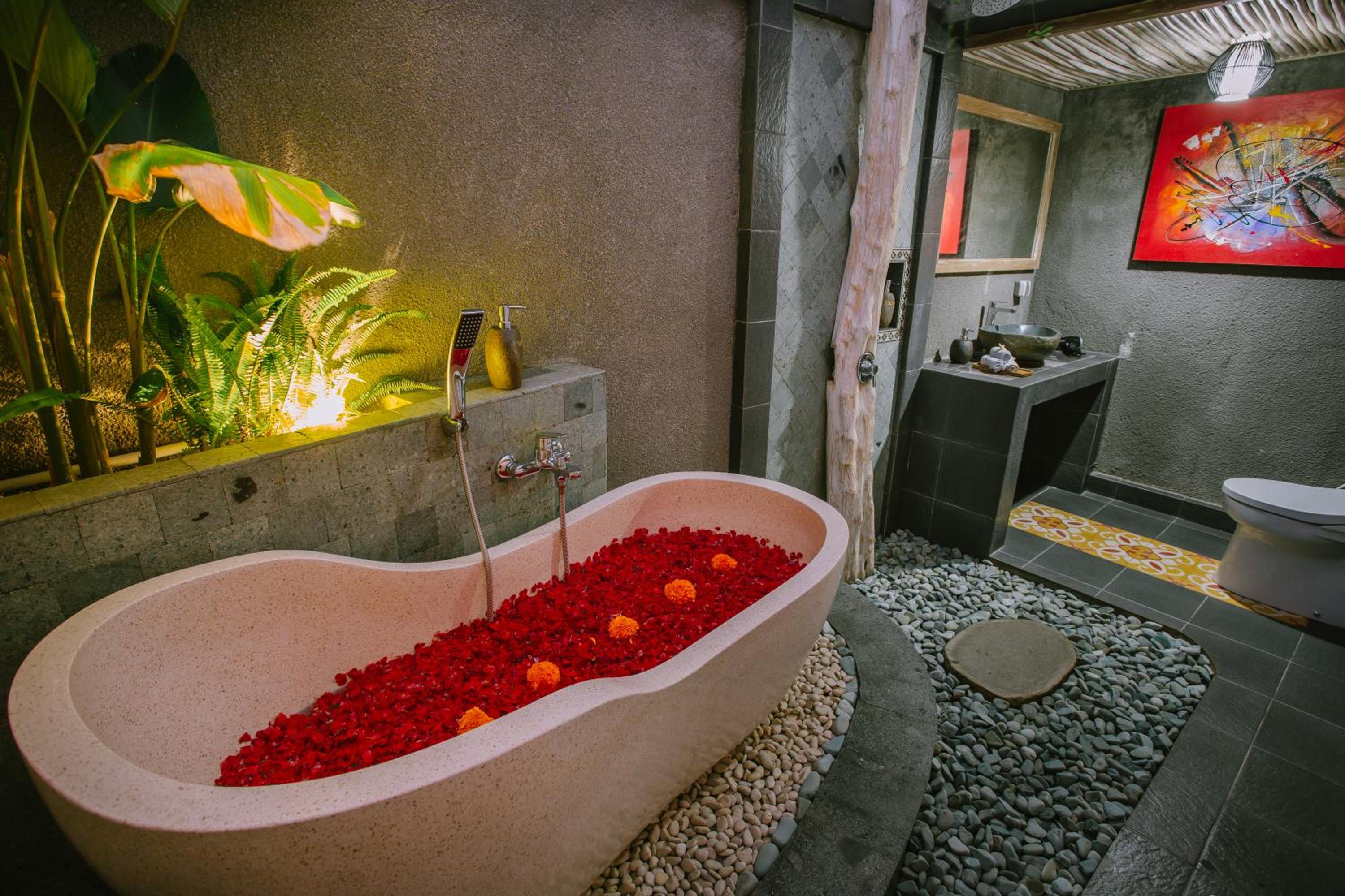 Villa with Private Pool photo 3
