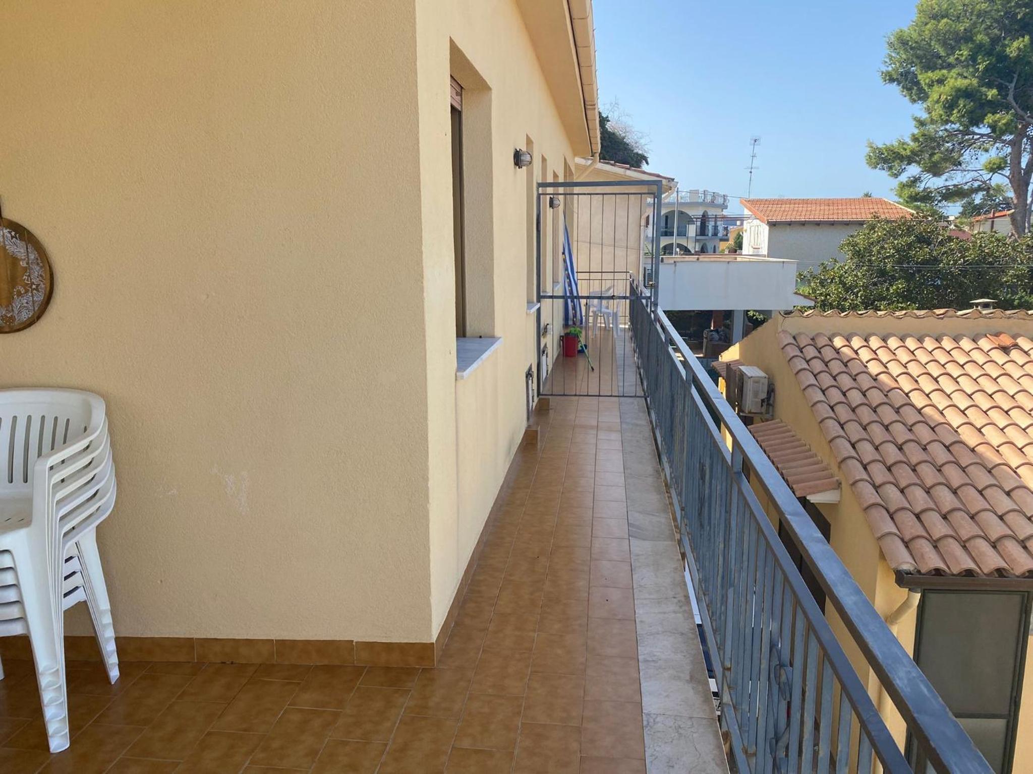 Two-Bedroom House photo 2