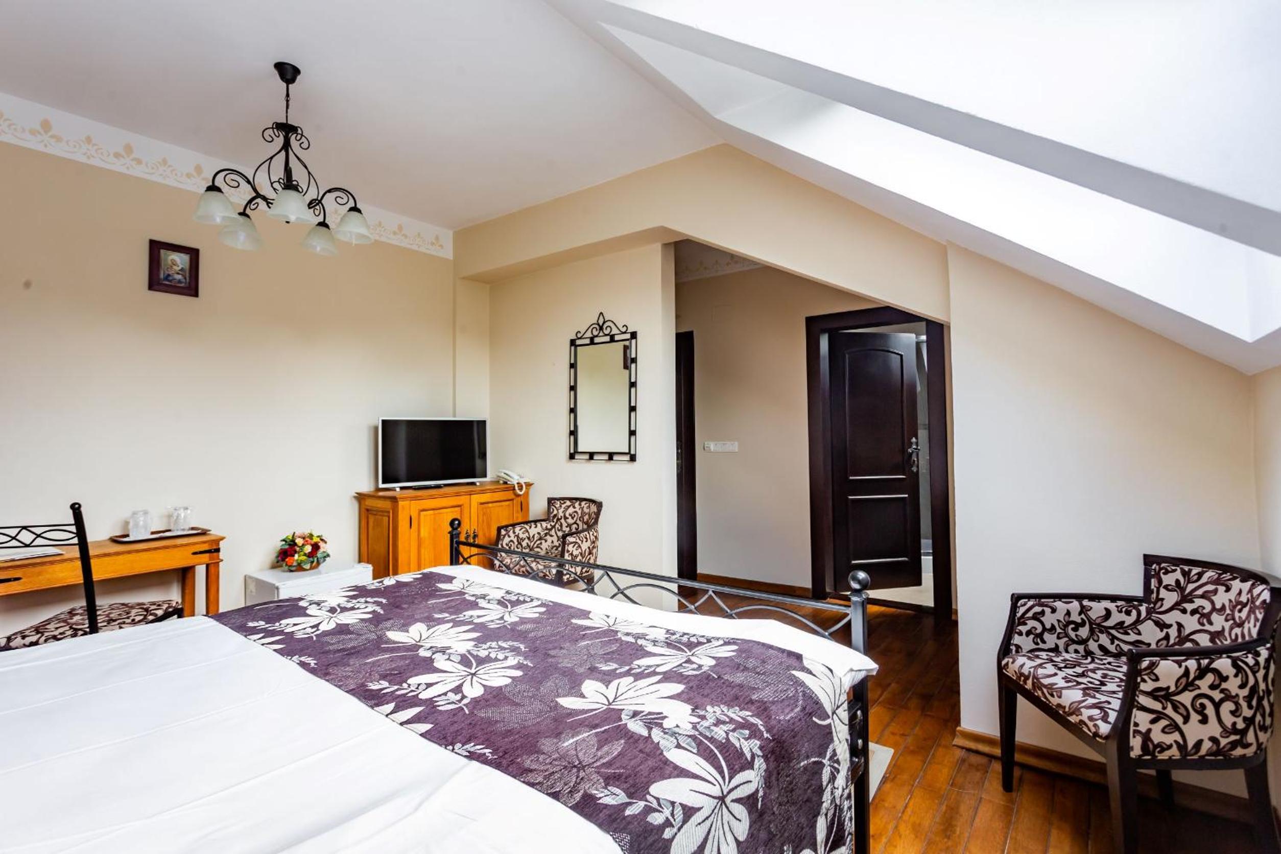 Double or Twin Room with Sauna access photo 1