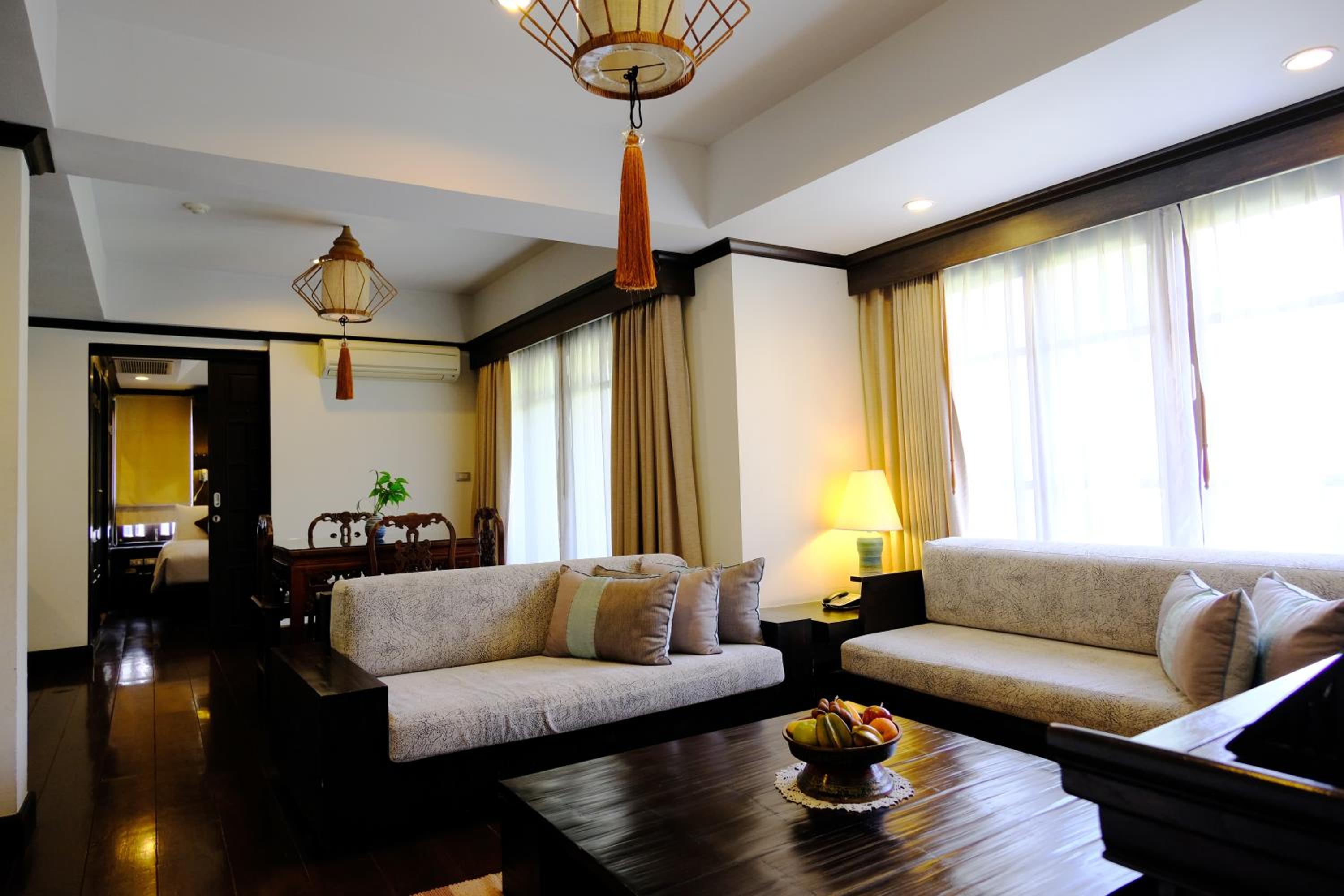 Two-Bedroom Suite - Photo 6