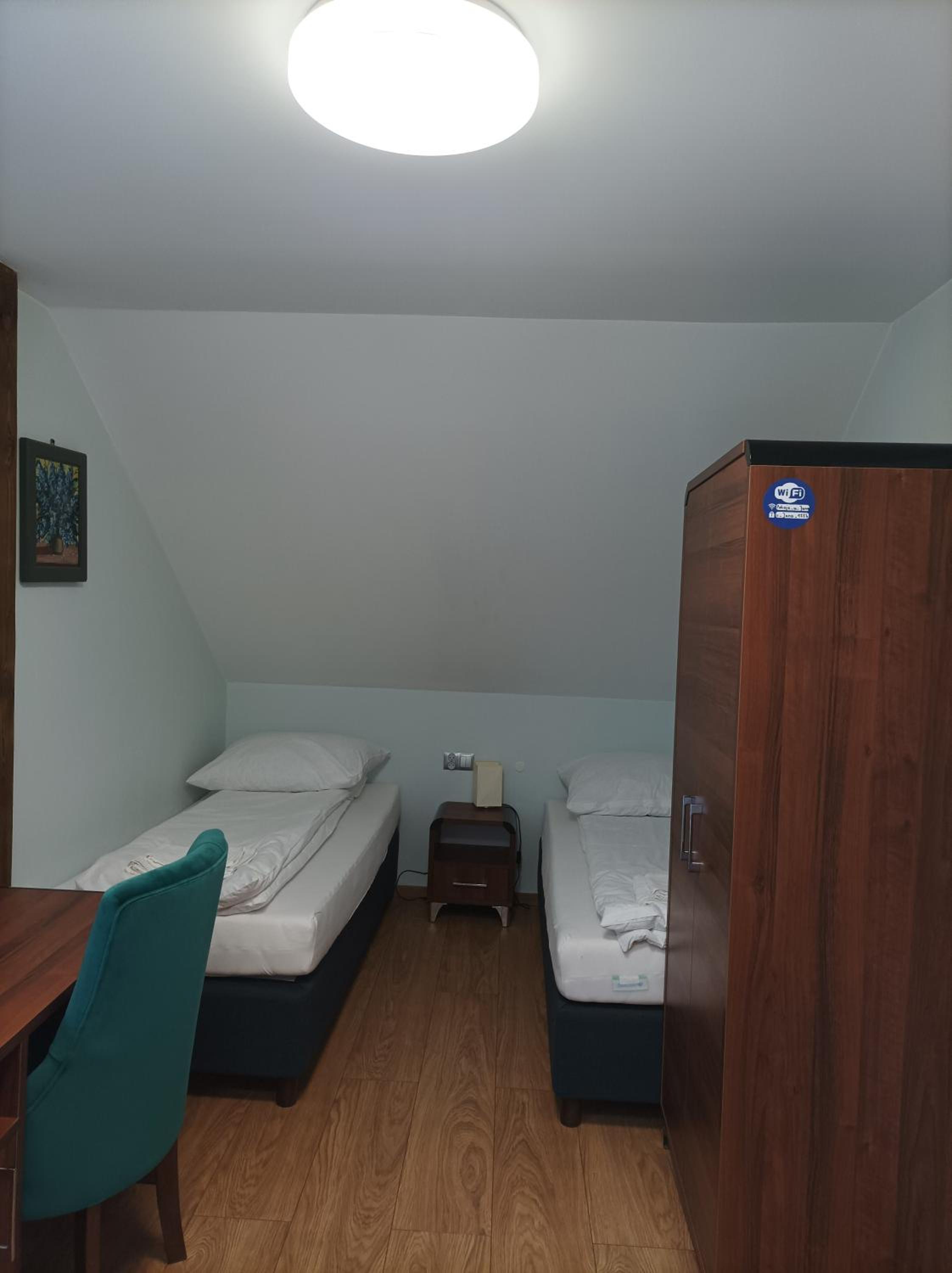 Quadruple Room - Photo 3
