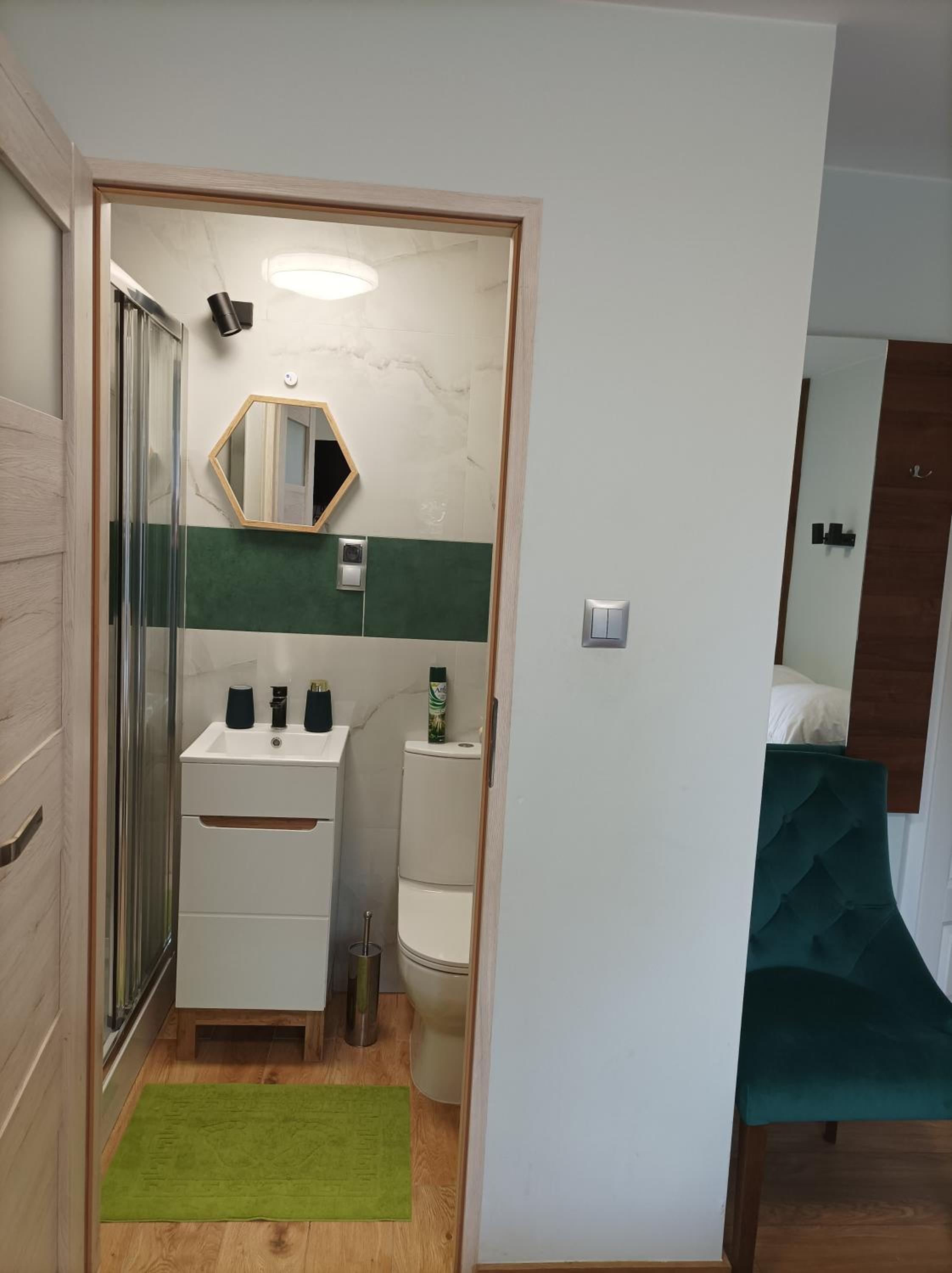 Quadruple Room - Photo 5