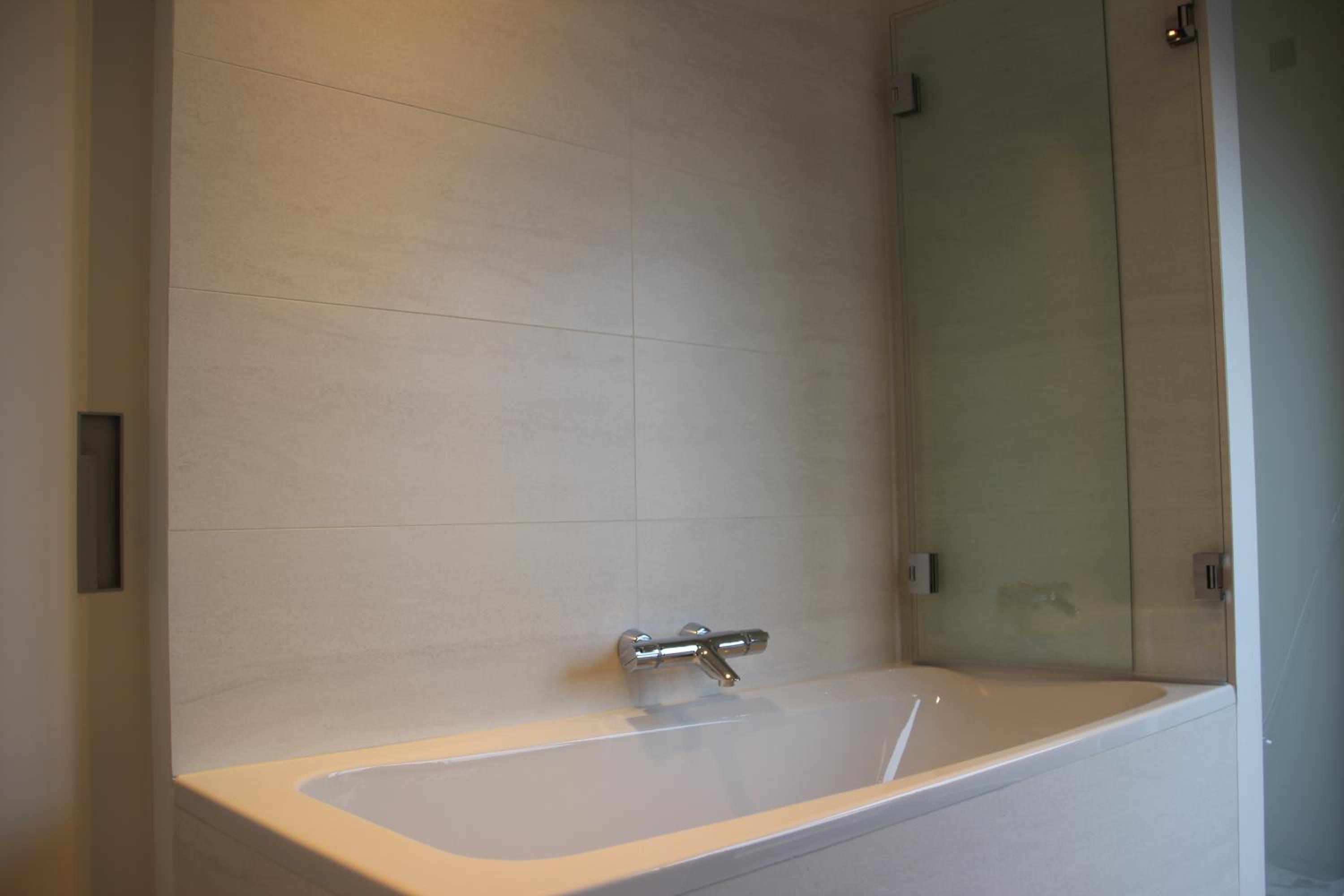 4-Bedroom Penthouse Apartment with Sea View photo 3