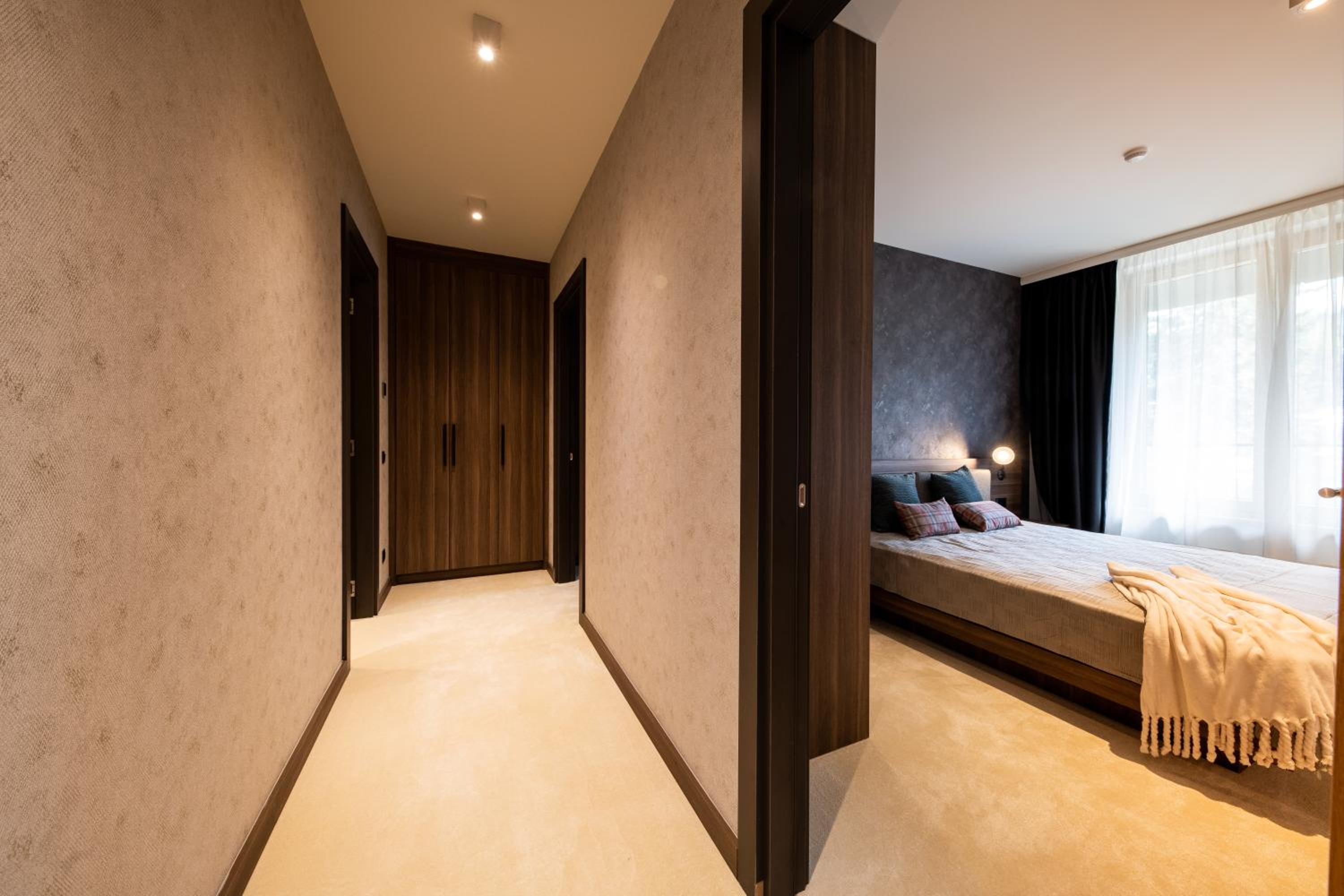 Two-Bedroom Apartment with Terrace - Photo 9