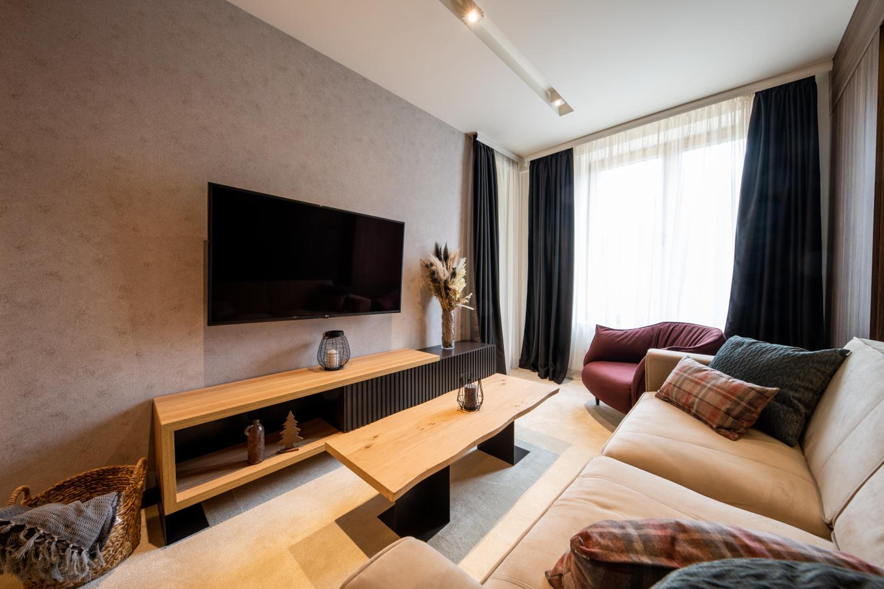 Two-Bedroom Apartment with Terrace - Photo 8