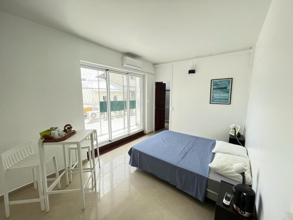 Queen Room photo 1