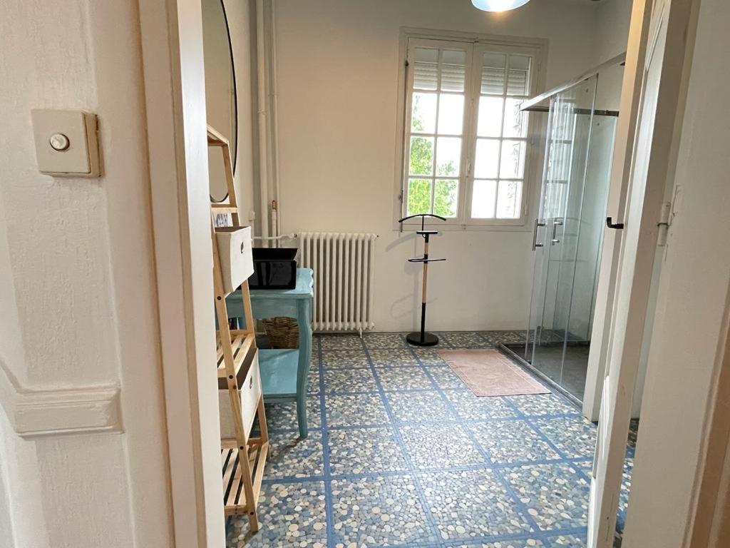 Two-Bedroom Apartment - Photo 44