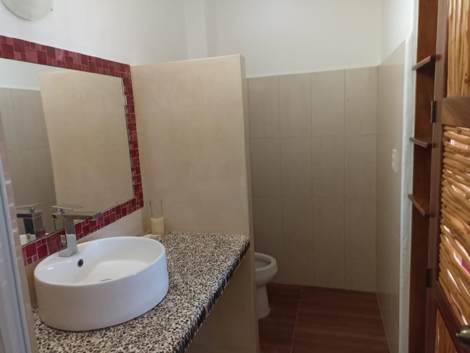 King Room with Sea View - Photo 10