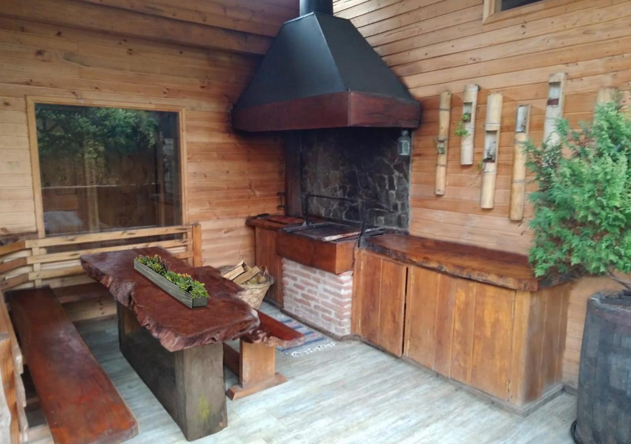 Superior Bungalow photo 2