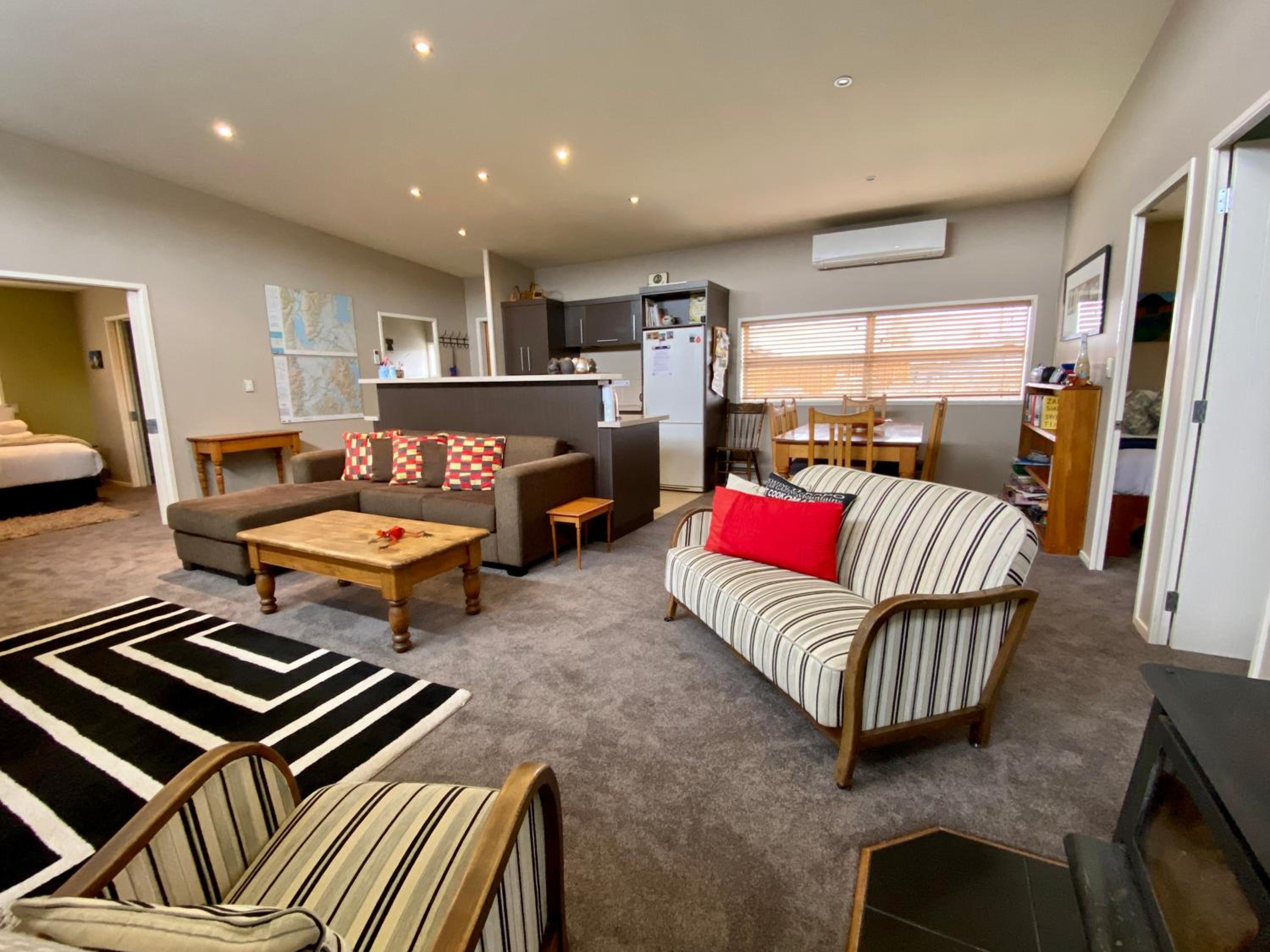 Three-Bedroom House photo 2