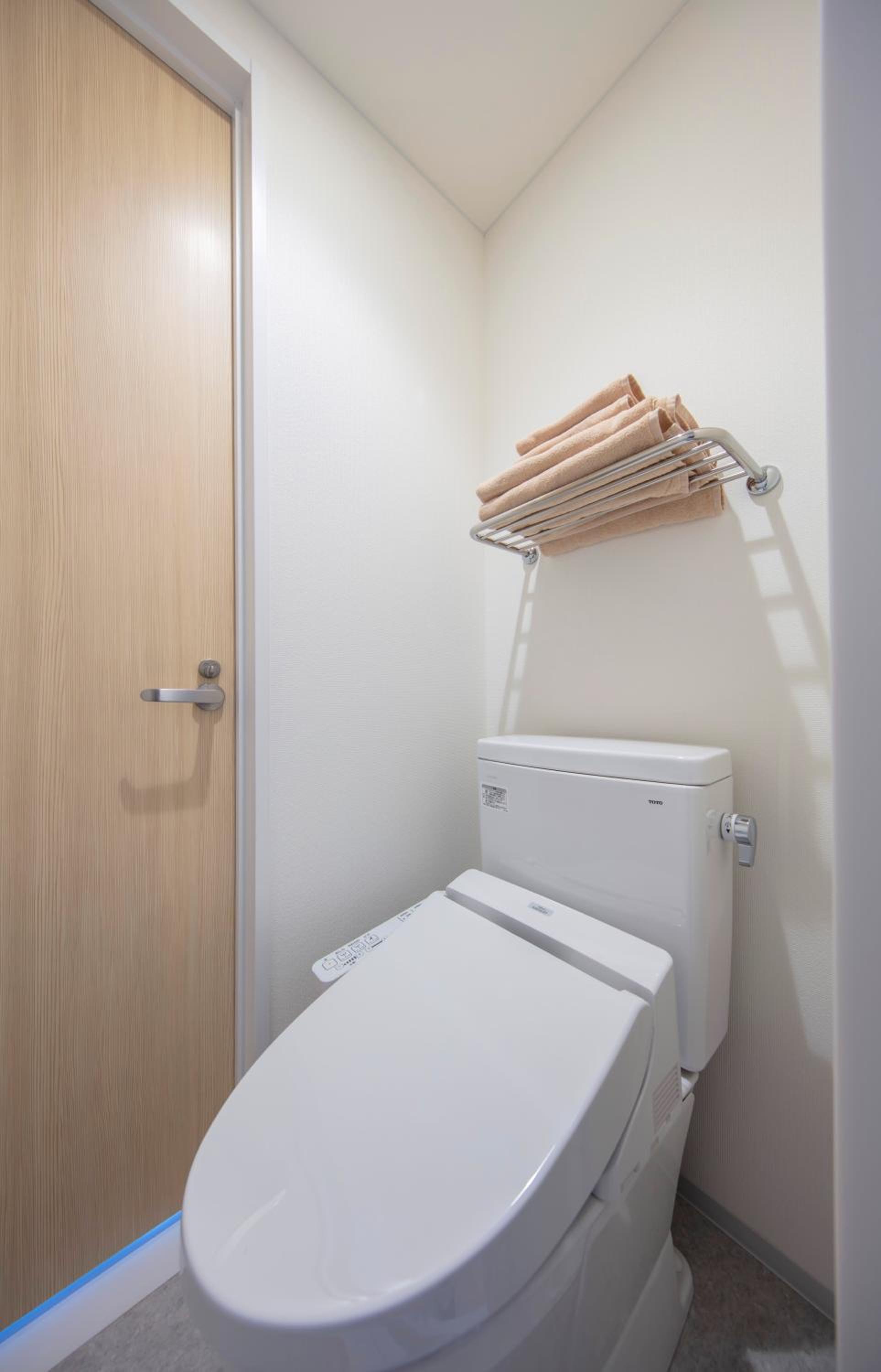 Standard Twin Room with Sea View - Photo 5