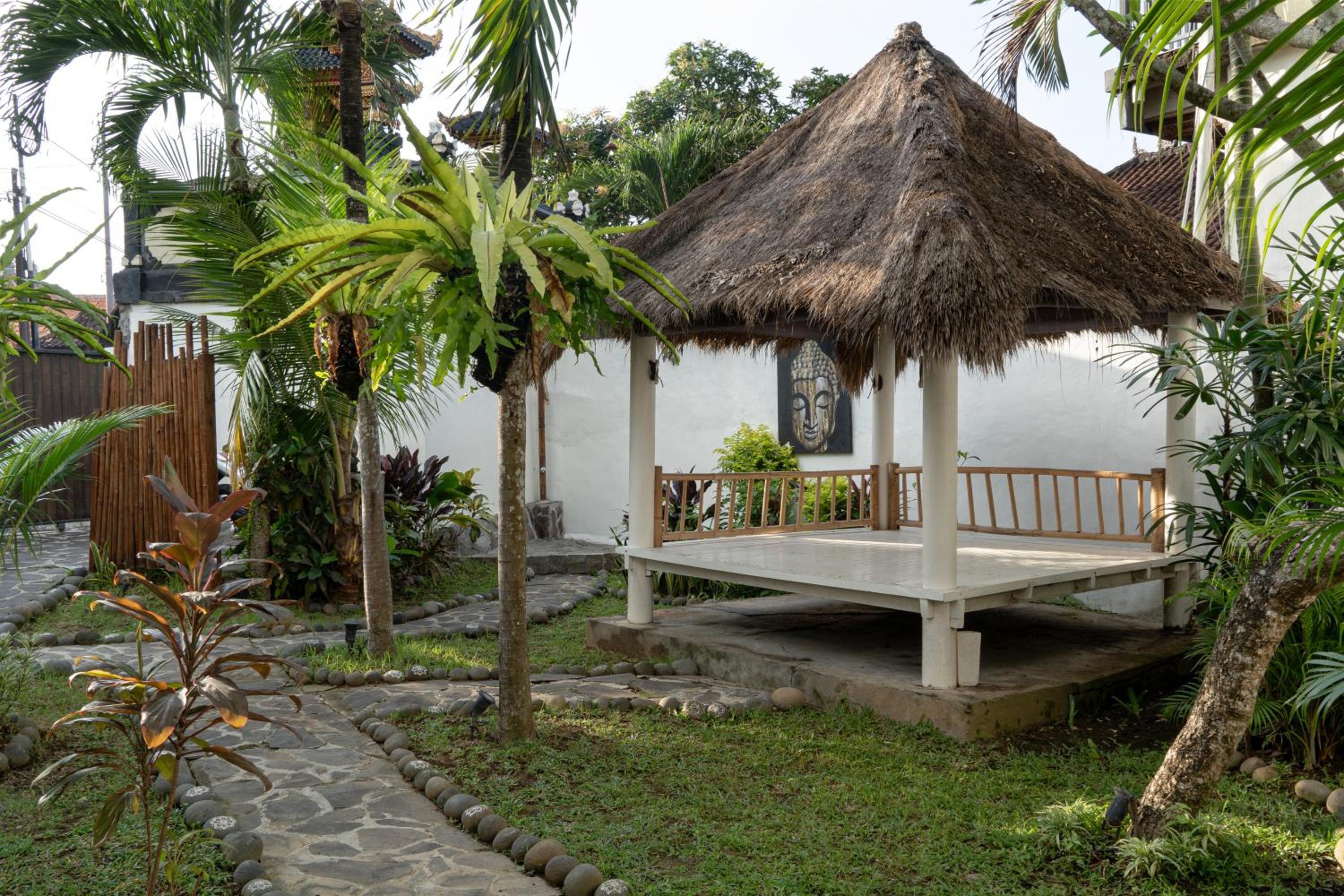 Double Room with Garden View - Photo 4