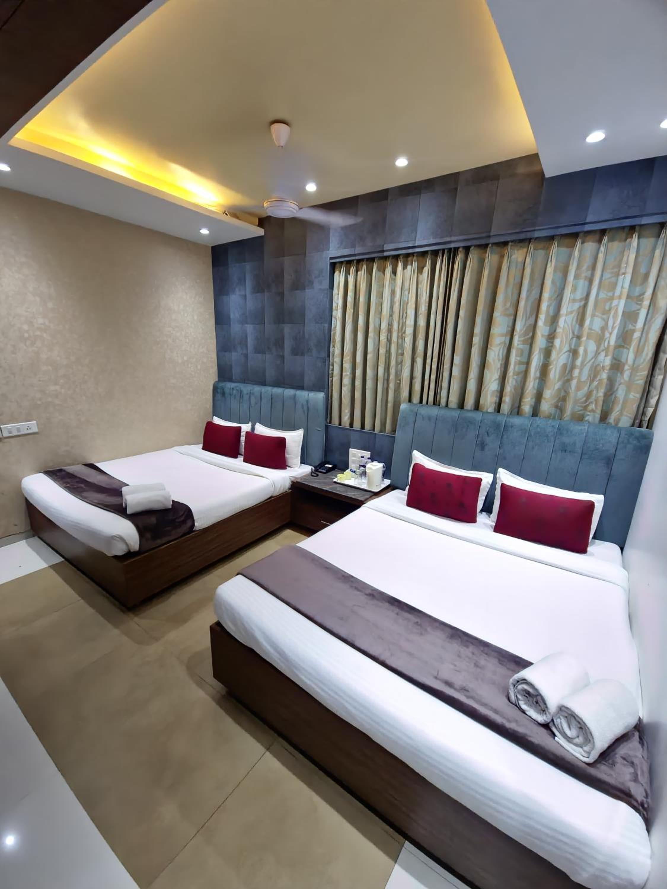 Premium Quadruple Room - Photo 2