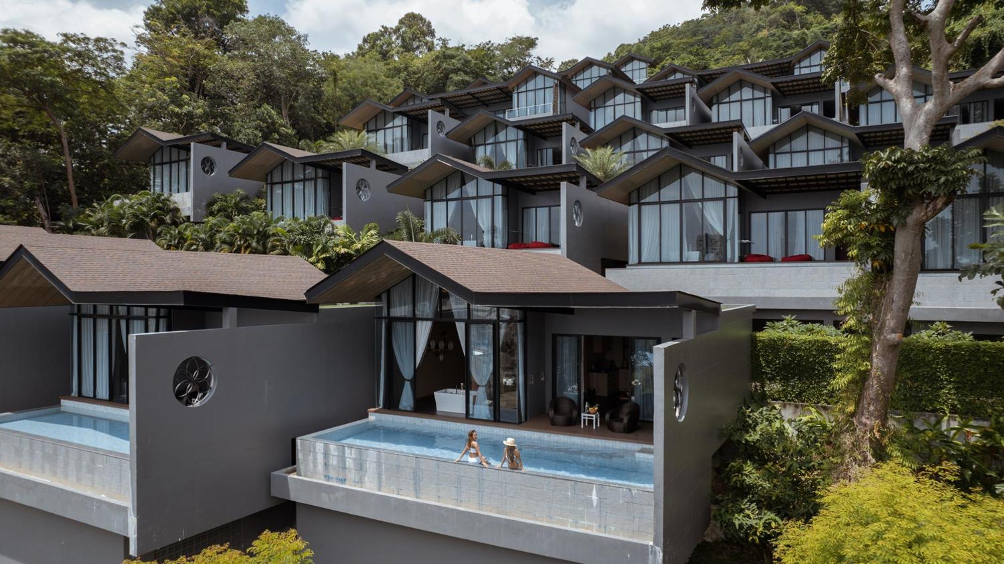 One Bedroom Pool Villa City View