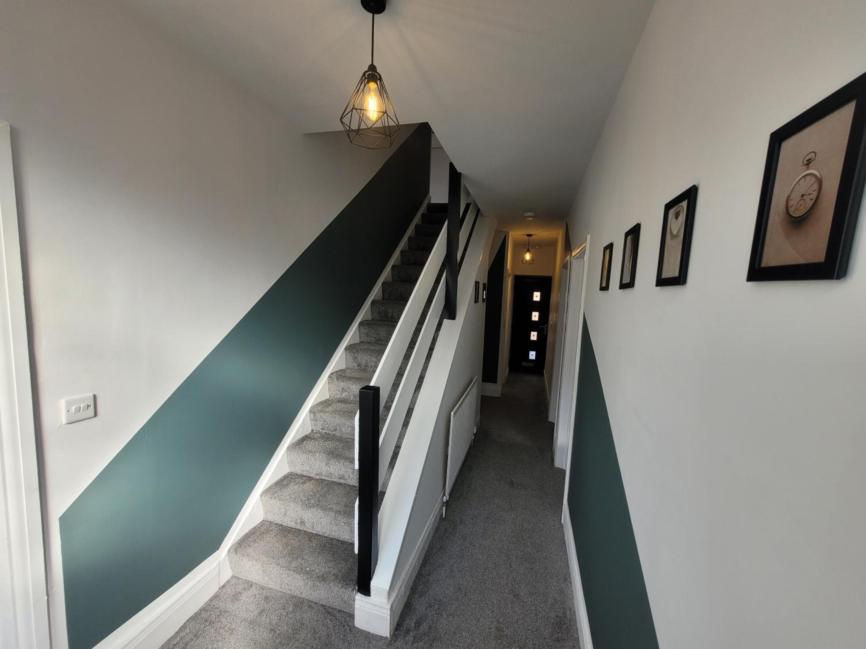 Apartment photo 2