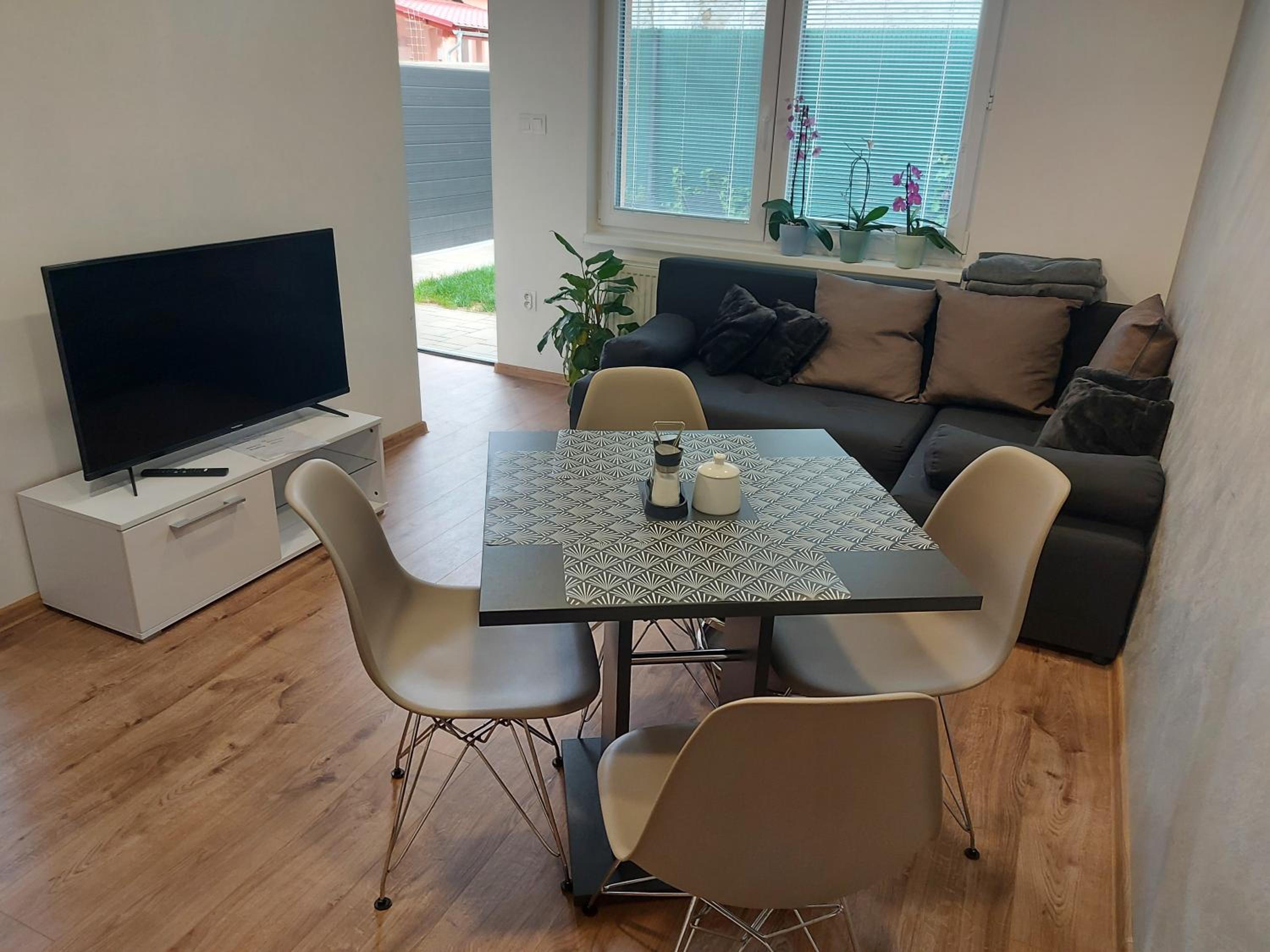 Two-Bedroom Apartment - Photo 17