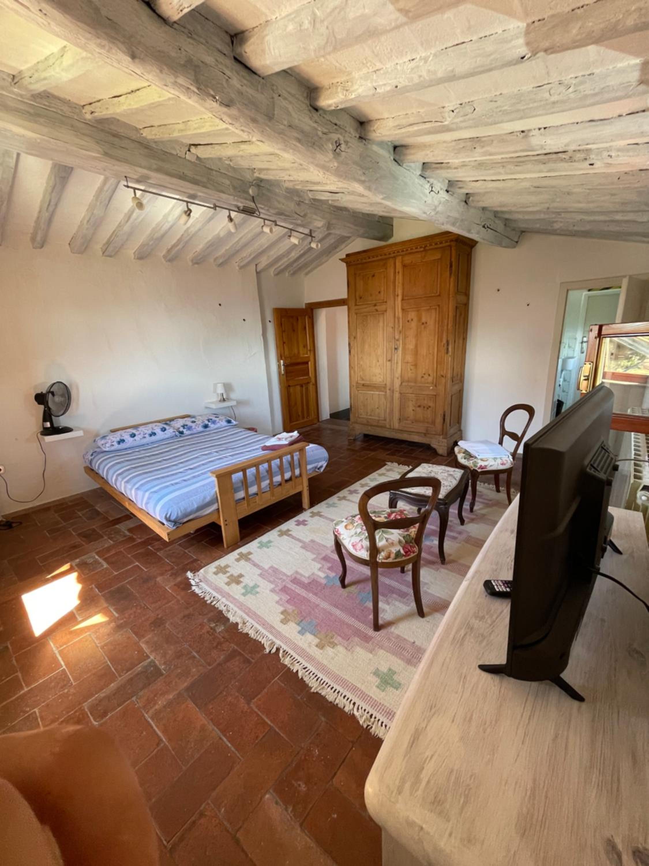 Four-Bedroom House photo 1