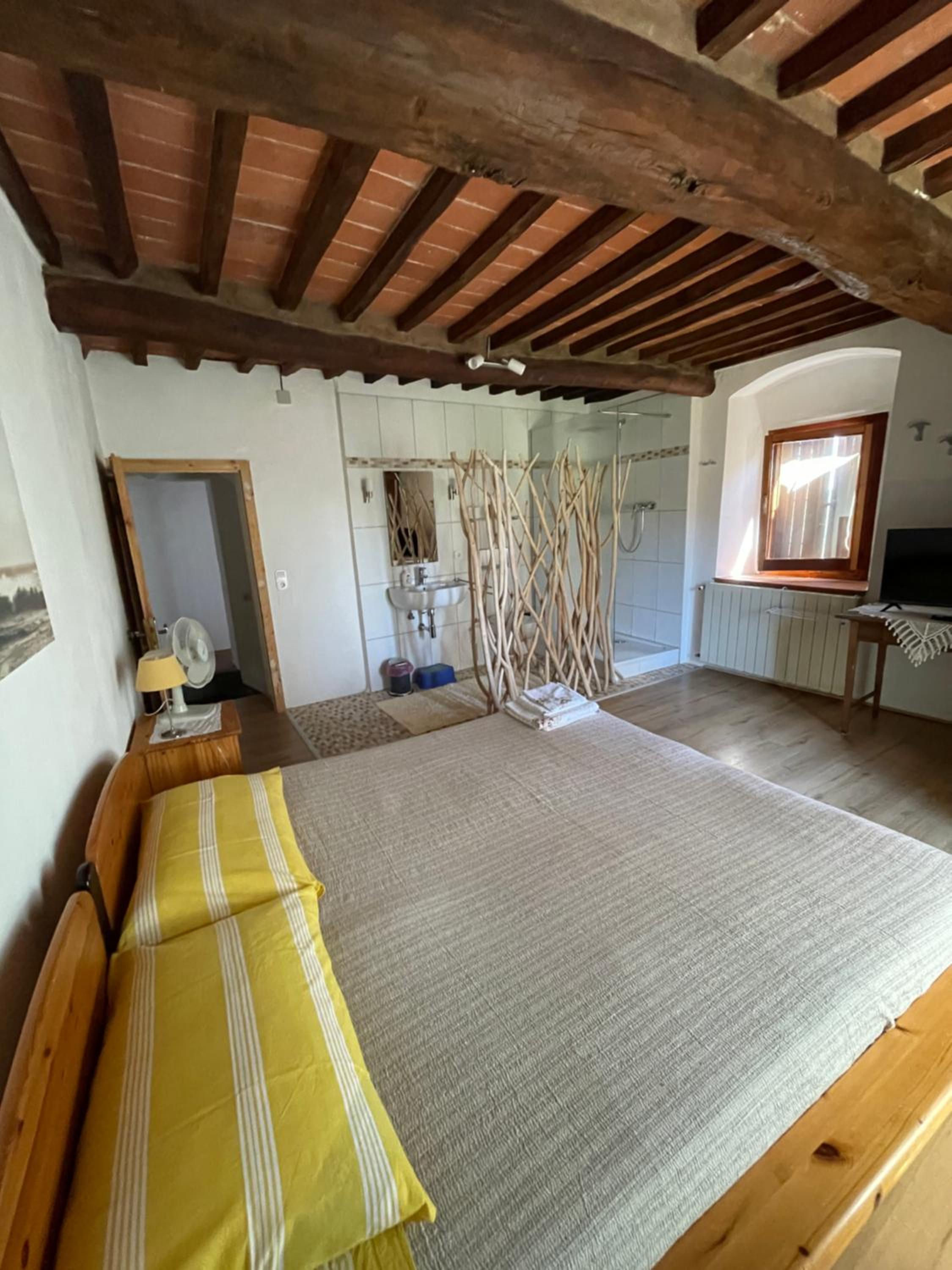 Four-Bedroom House photo 2