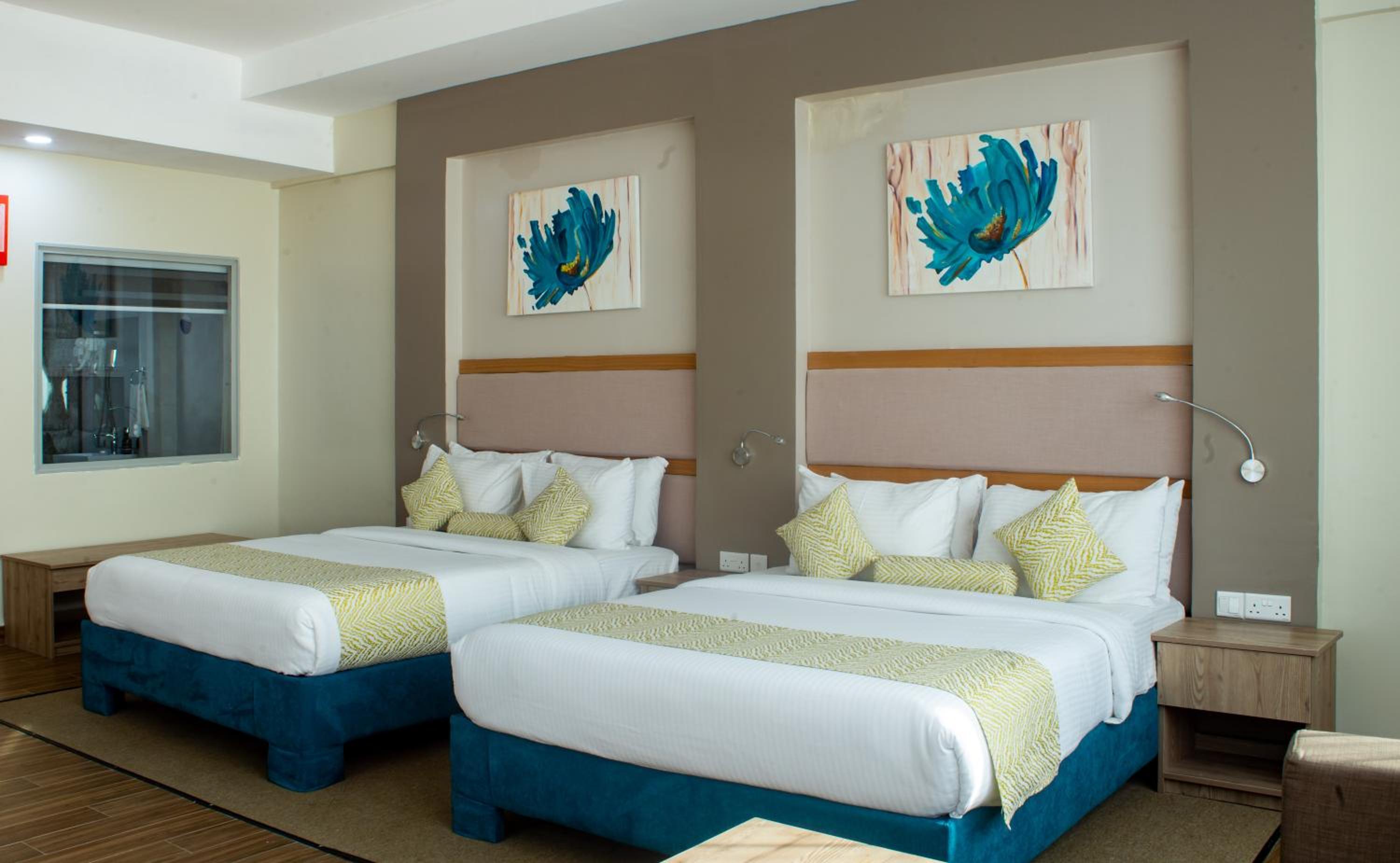 Superior Twin Room - Photo 2