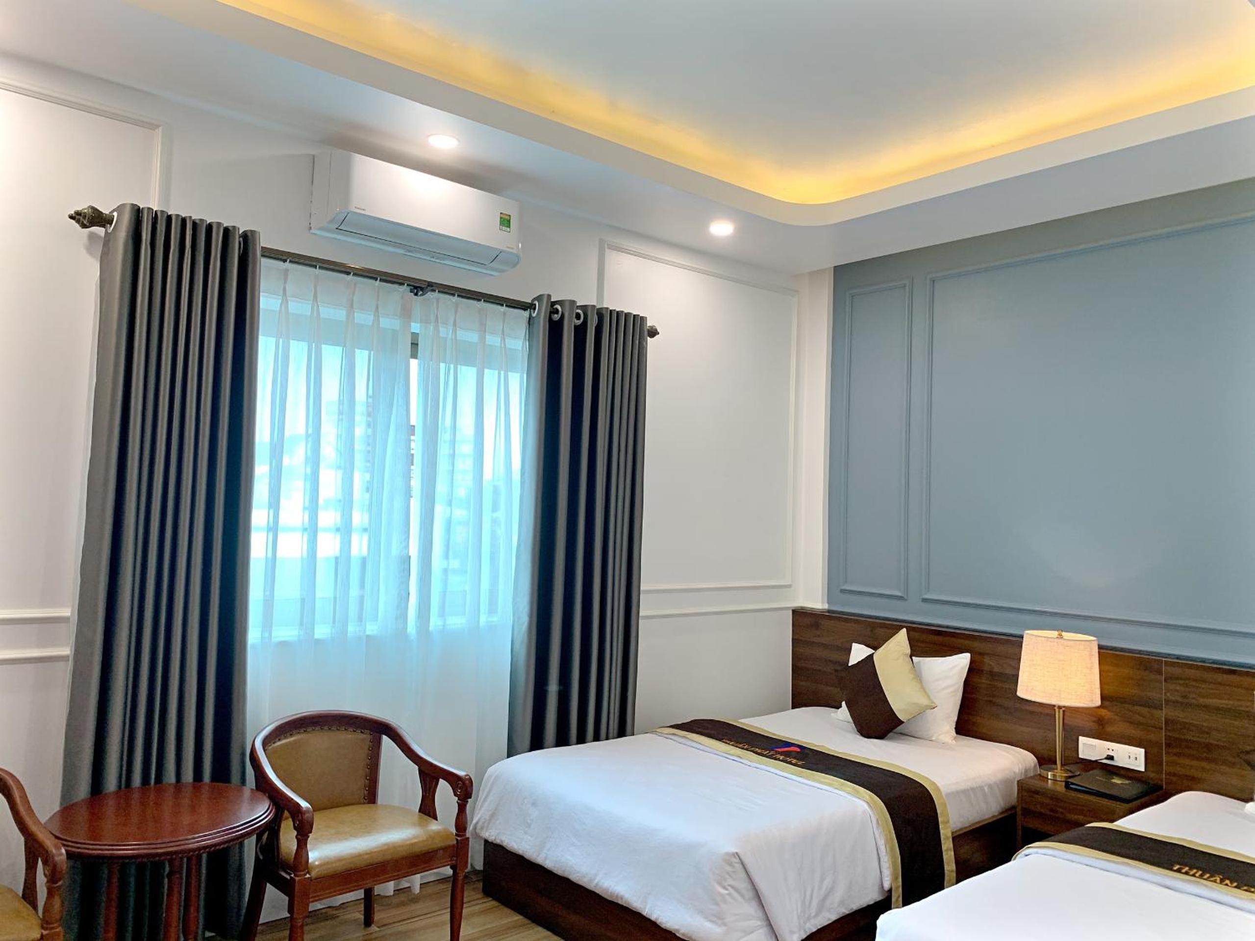 Deluxe Twin Room - Photo 12