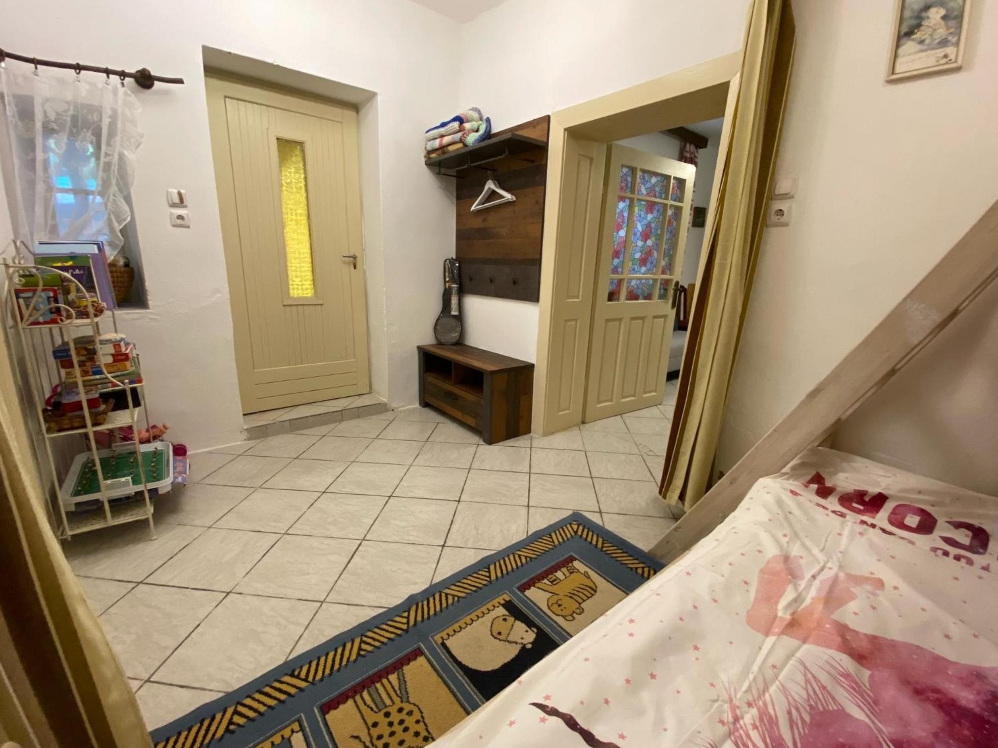 Two-Bedroom House - Photo 28
