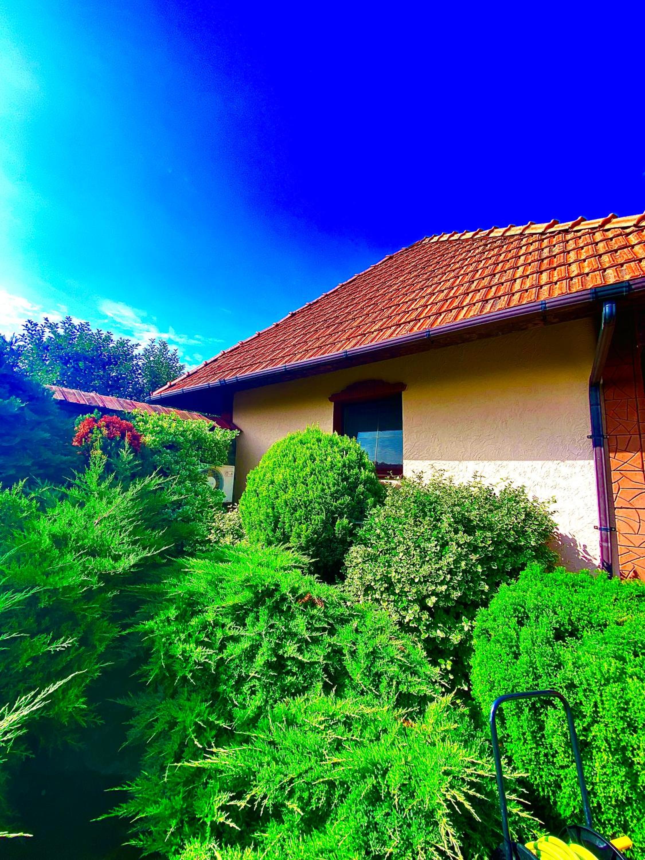 Bungalow photo 3