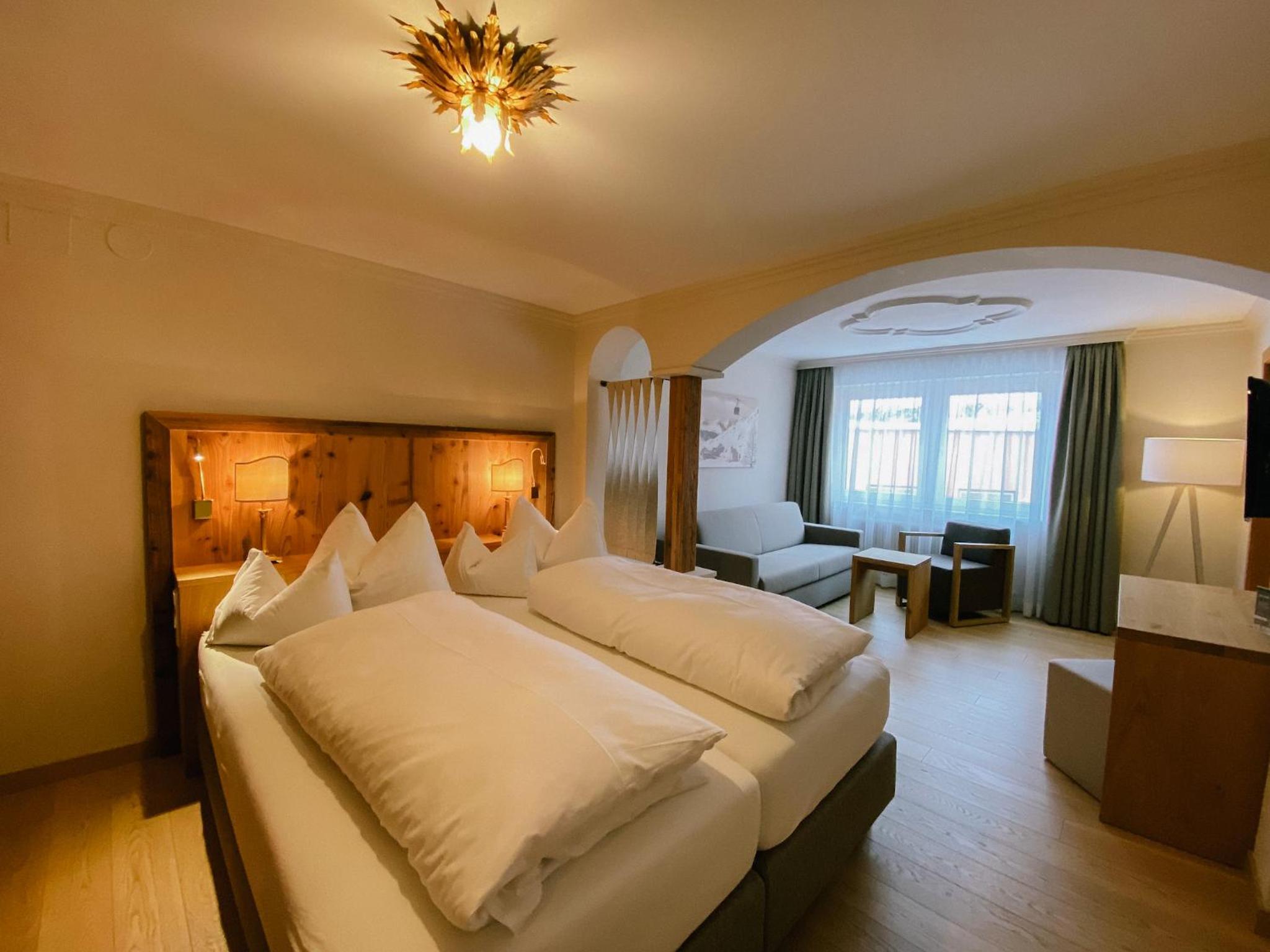 Deluxe Double Room photo 3