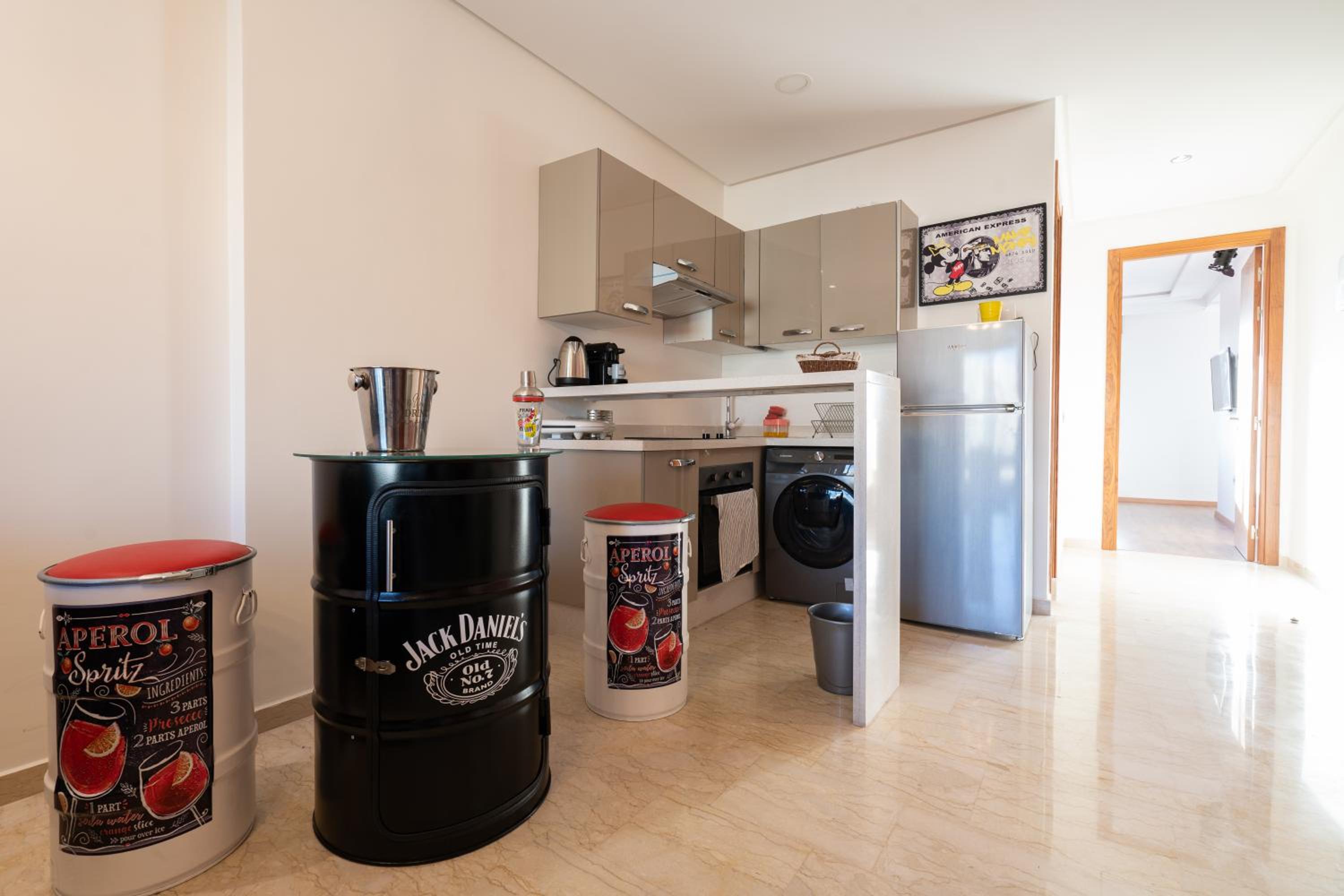 One-Bedroom Apartment - Photo 19