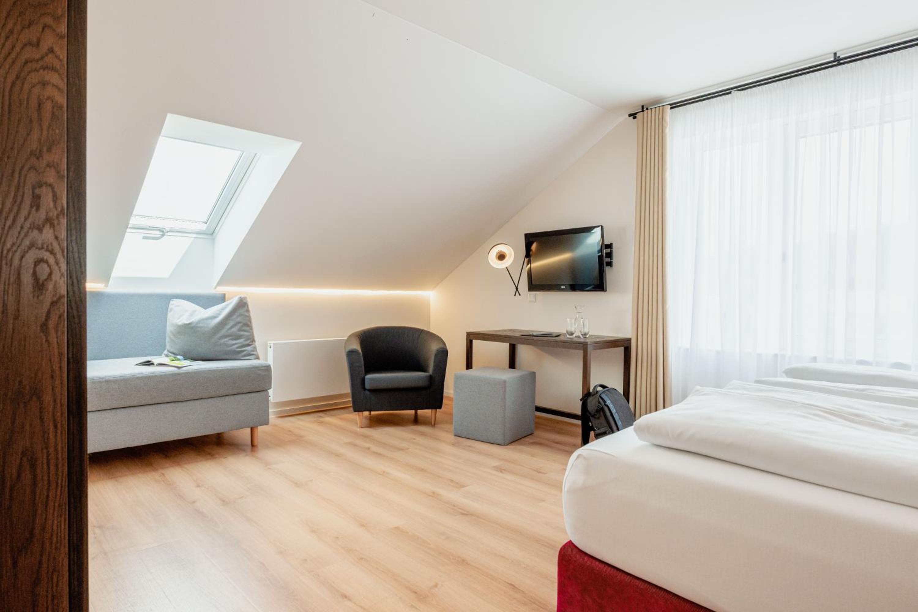 Deluxe Double Room - Photo 5