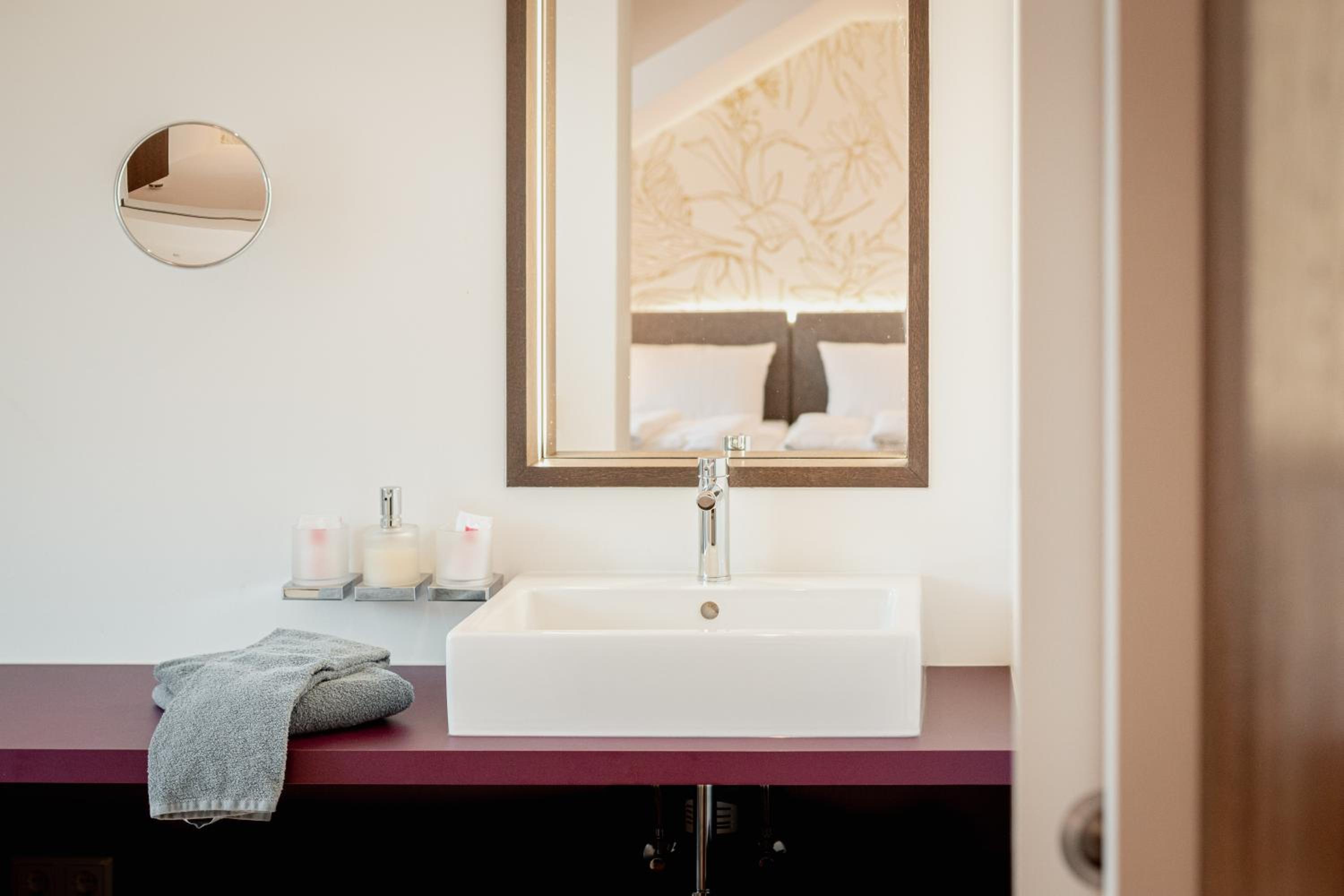 Deluxe Double Room - Photo 6
