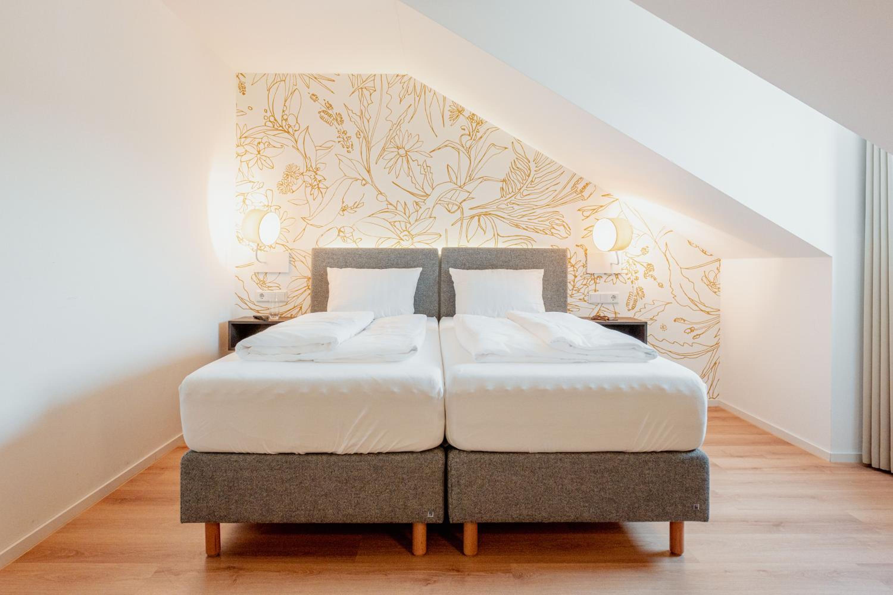 Deluxe Double Room - Photo 1